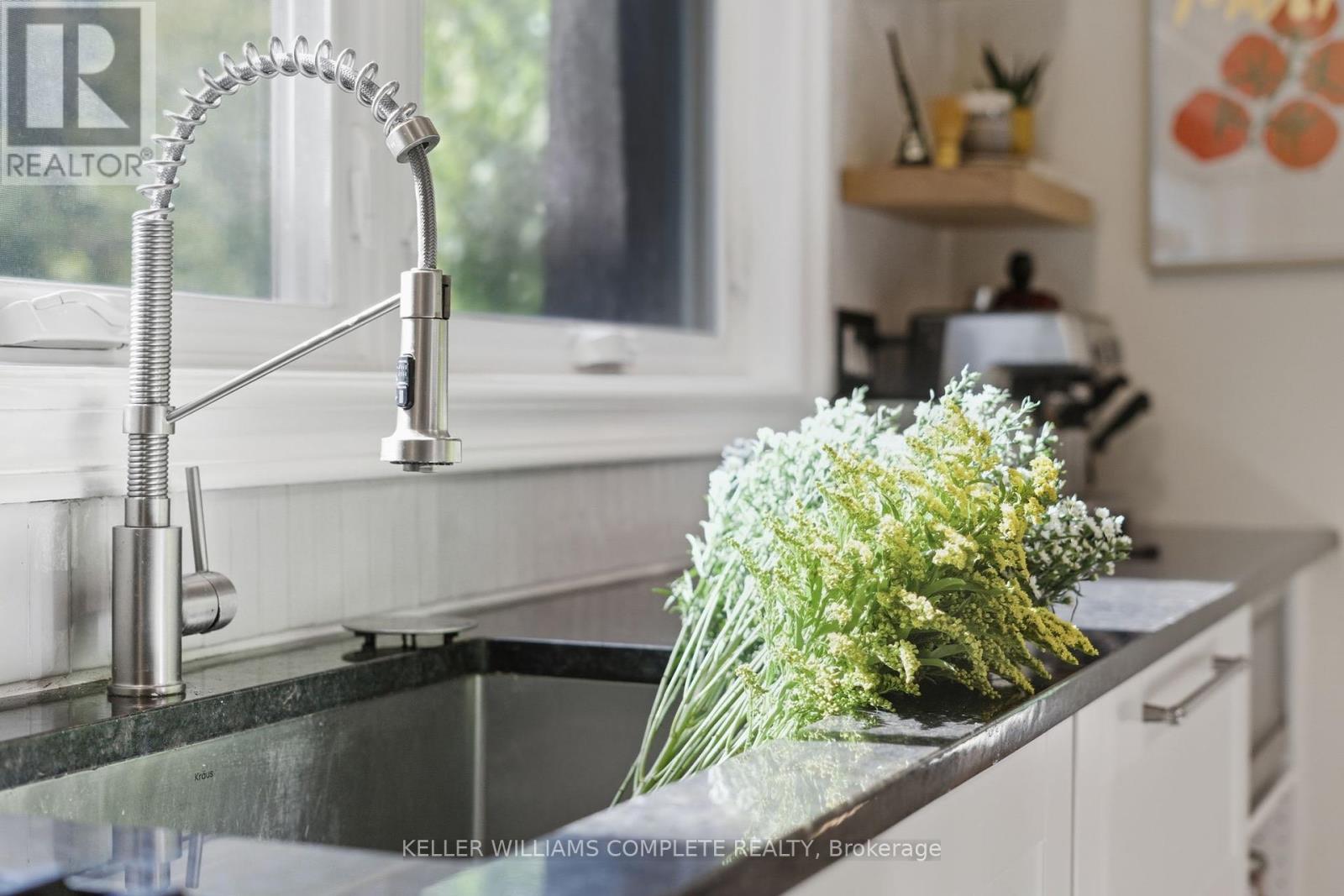 48 Liberty Street, Hamilton, Ontario  L8N 2N6 - Photo 16 - X12461600