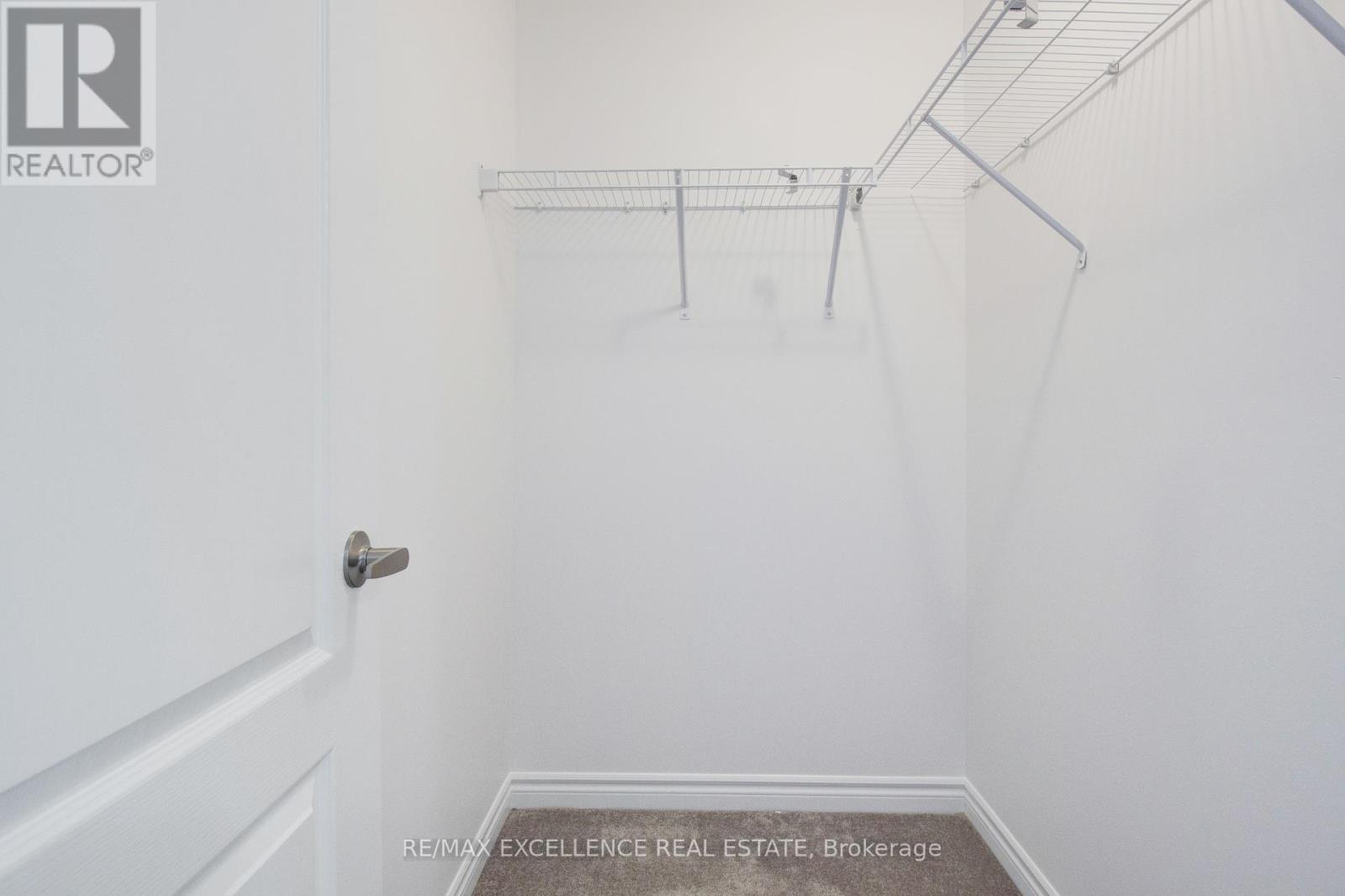 49 Malcolm Crescent, Haldimand, Ontario  N3W 0E9 - Photo 22 - X12264204