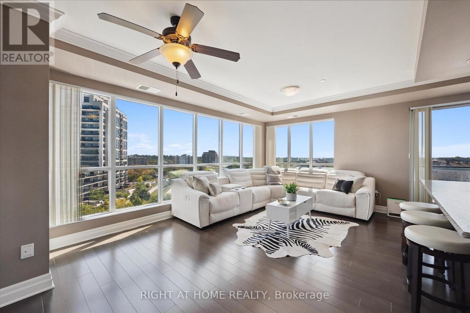 707 - 160 Macdonell Street, Guelph, Ontario  N1H 0A9 - Photo 12 - X12417146