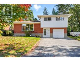 1760 LAXTON CRESCENT, Ottawa, Ontario
