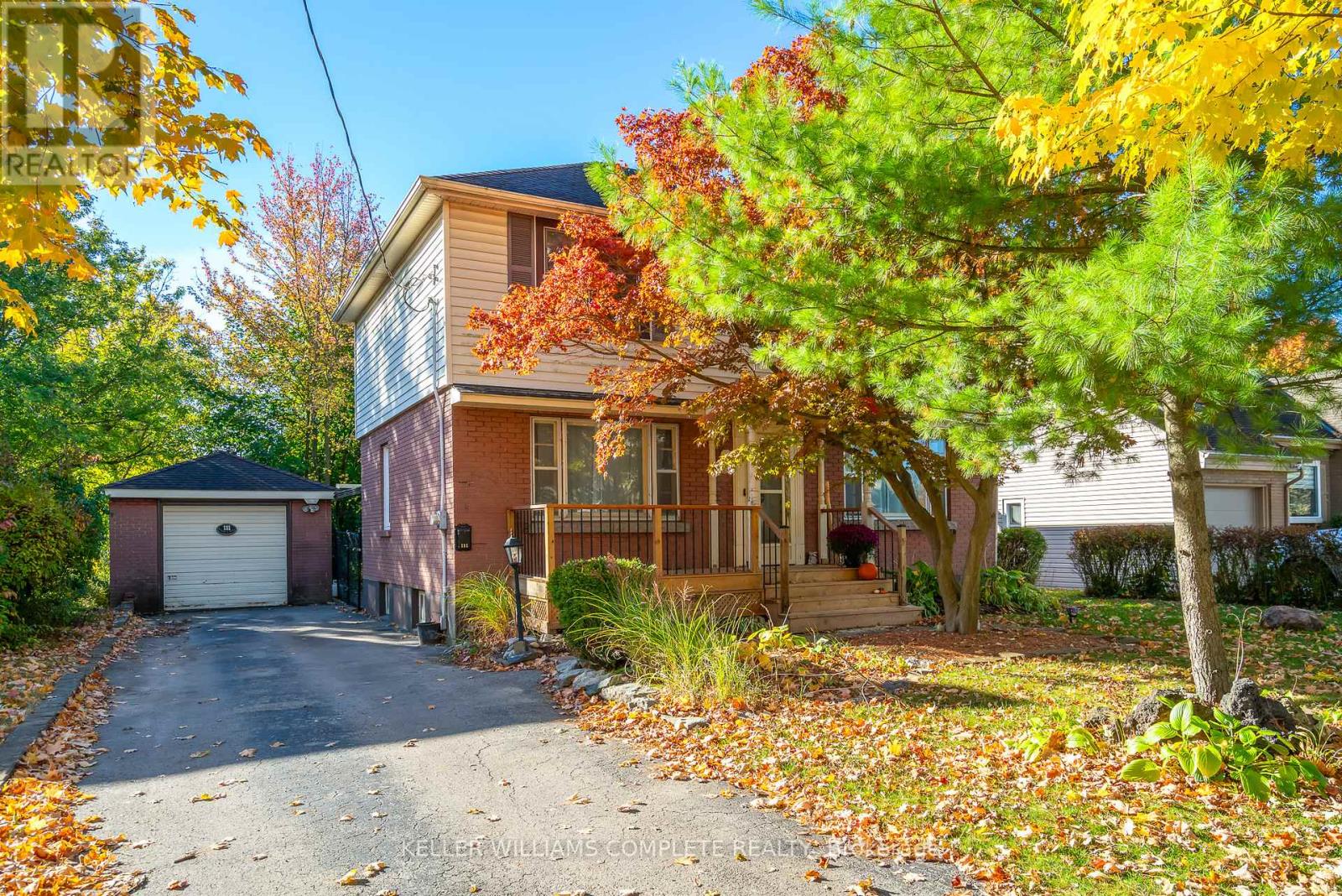 111 Price Avenue, Welland, Ontario  L3C 3Y3 - Photo 2 - X12489470