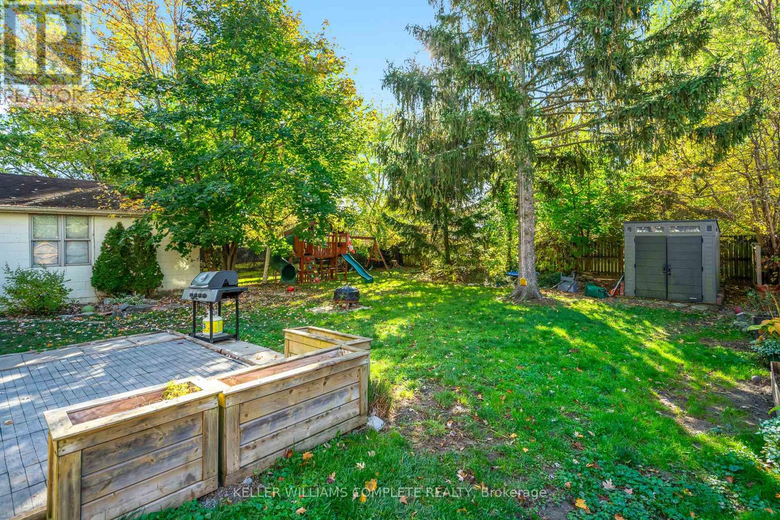 111 Price Avenue, Welland, Ontario  L3C 3Y3 - Photo 34 - X12489470