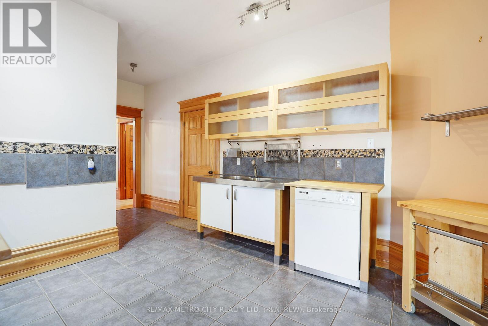 94 Argyle Street N, Renfrew, Ontario  K7V 1S9 - Photo 25 - X12487179