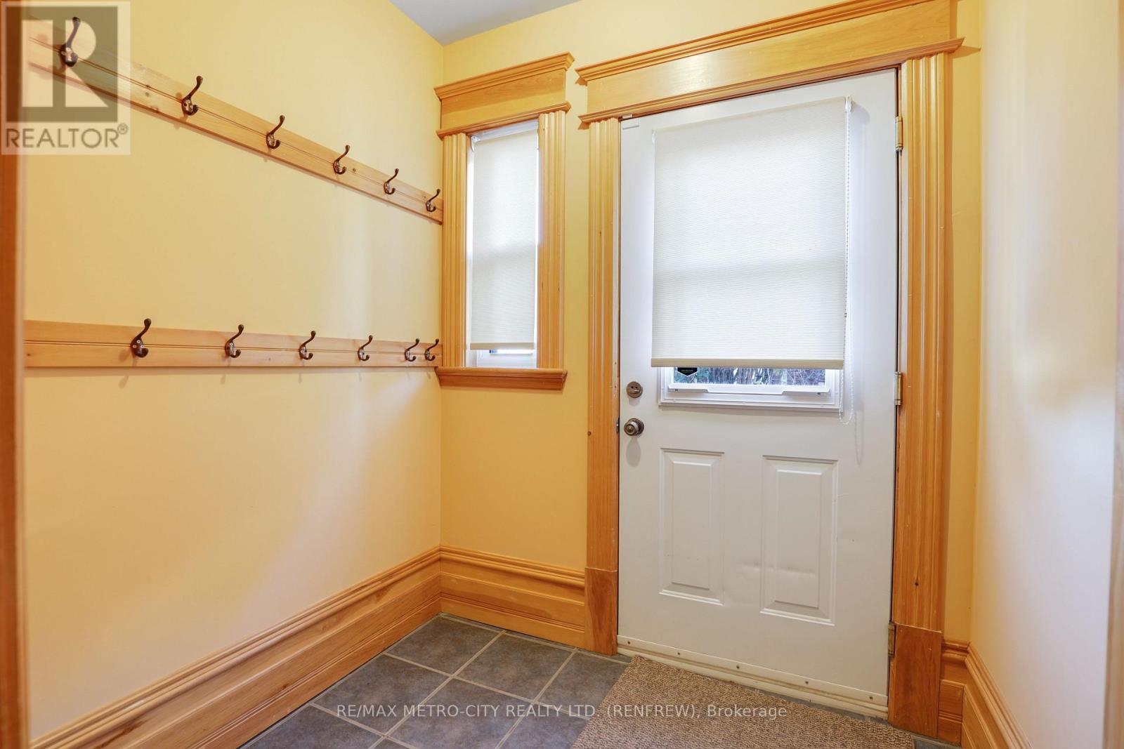 94 Argyle Street N, Renfrew, Ontario  K7V 1S9 - Photo 28 - X12487179