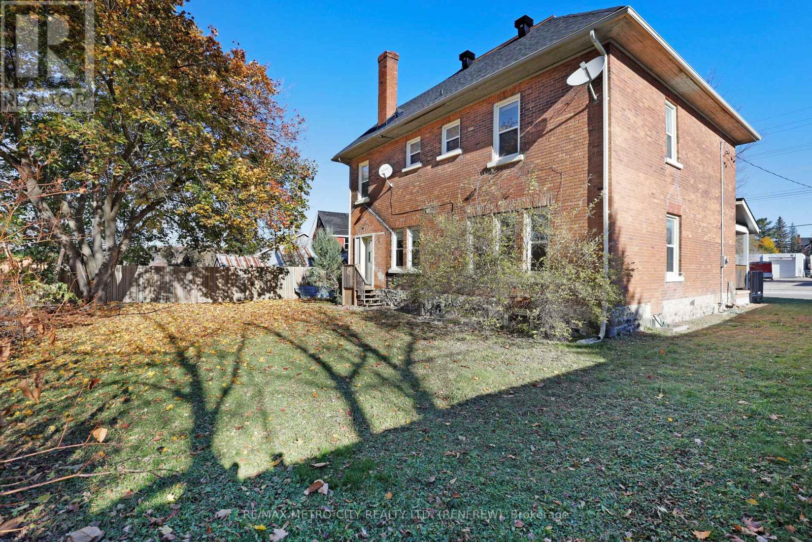 94 Argyle Street N, Renfrew, Ontario  K7V 1S9 - Photo 33 - X12487179