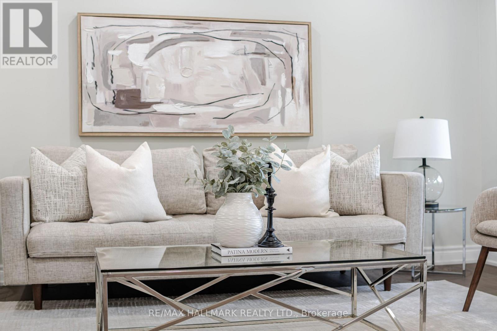 47 Marthclare Avenue, Toronto, Ontario  M3A 1E1 - Photo 8 - C12488522