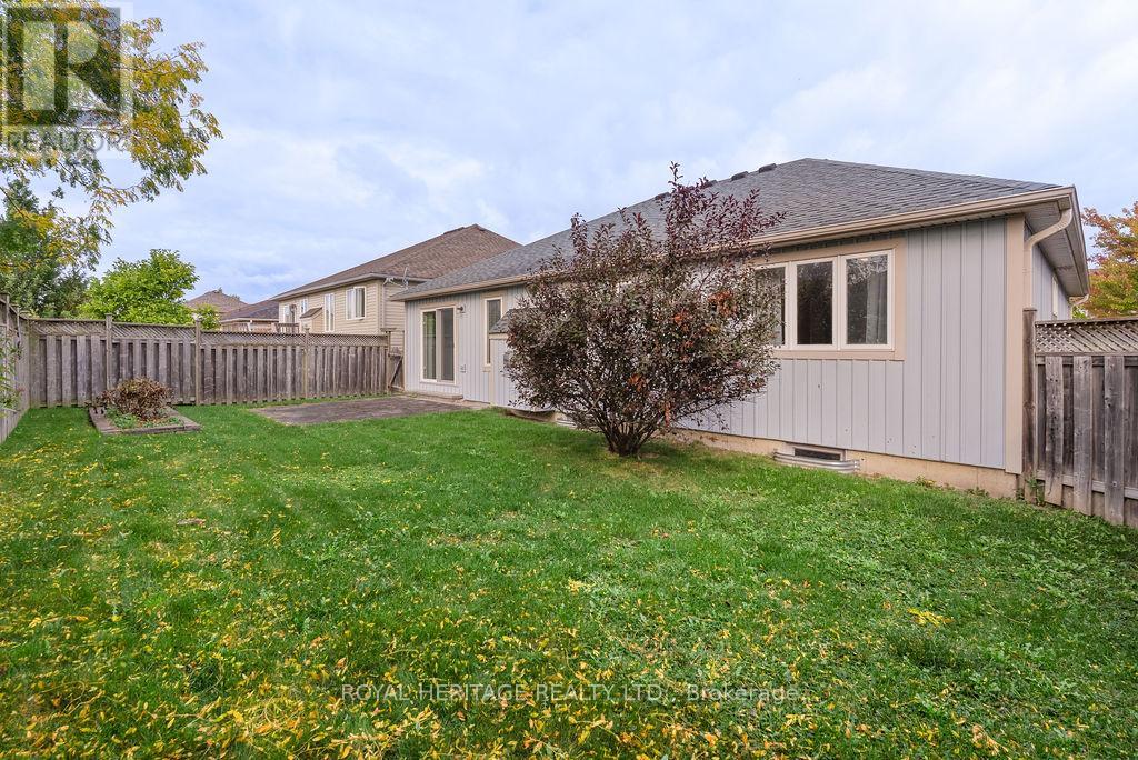 19 Thrushwood Trail, Kawartha Lakes, Ontario  K9V 0B1 - Photo 30 - X12451577