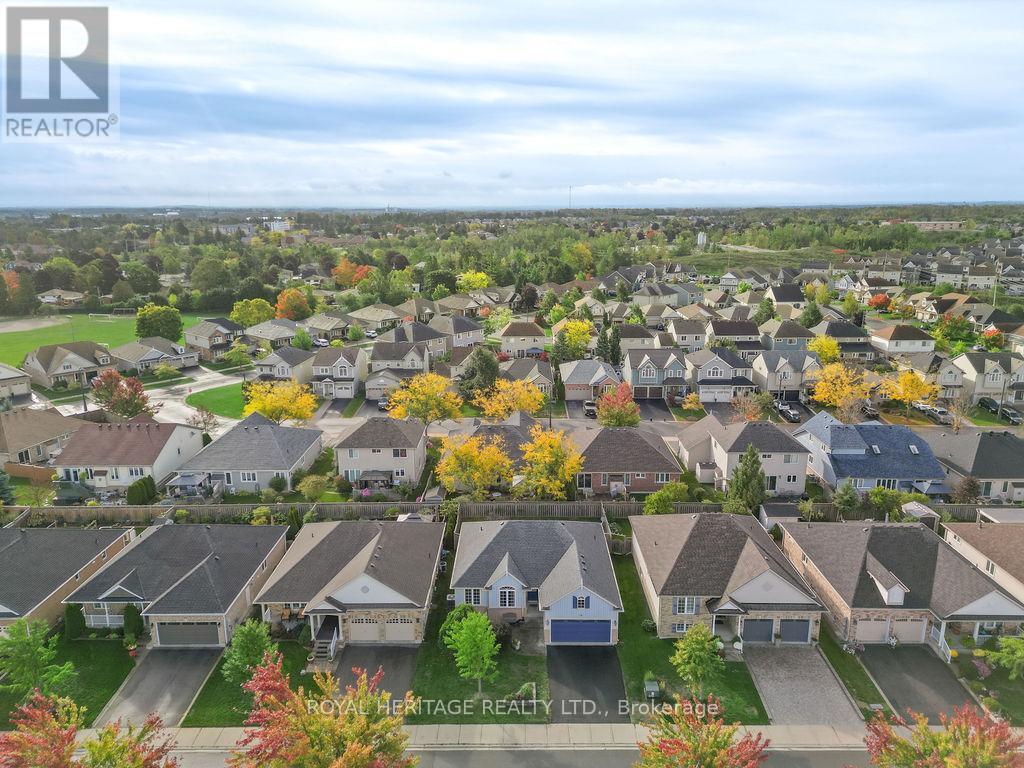 19 Thrushwood Trail, Kawartha Lakes, Ontario  K9V 0B1 - Photo 33 - X12451577