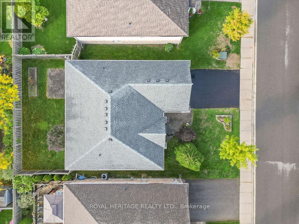 19 Thrushwood Trail, Kawartha Lakes, Ontario  K9V 0B1 - Photo 39 - X12451577