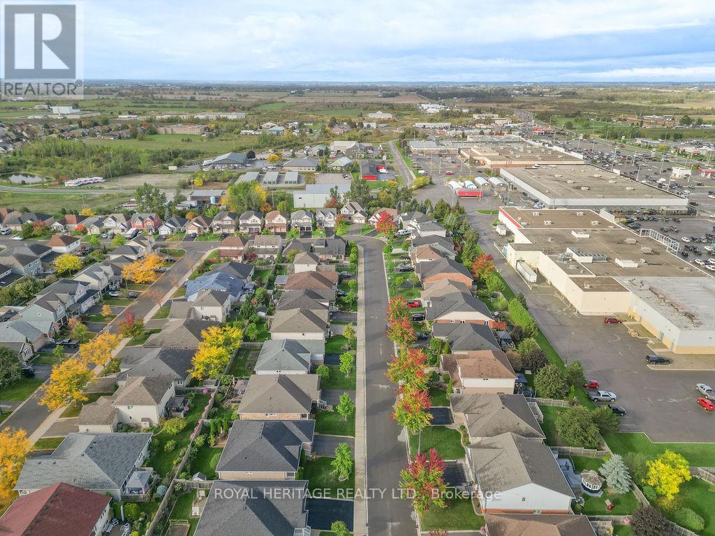 19 Thrushwood Trail, Kawartha Lakes, Ontario  K9V 0B1 - Photo 37 - X12451577