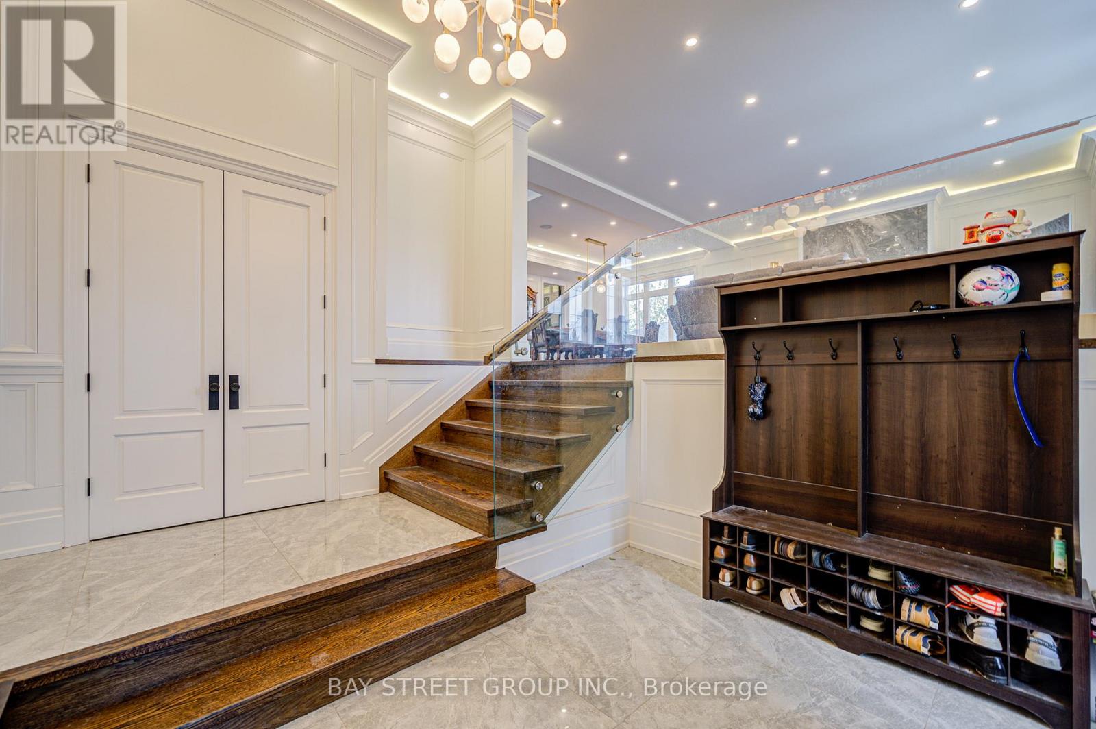 149 Alexis Boulevard, Toronto, Ontario  M3H 2R1 - Photo 4 - C12489364