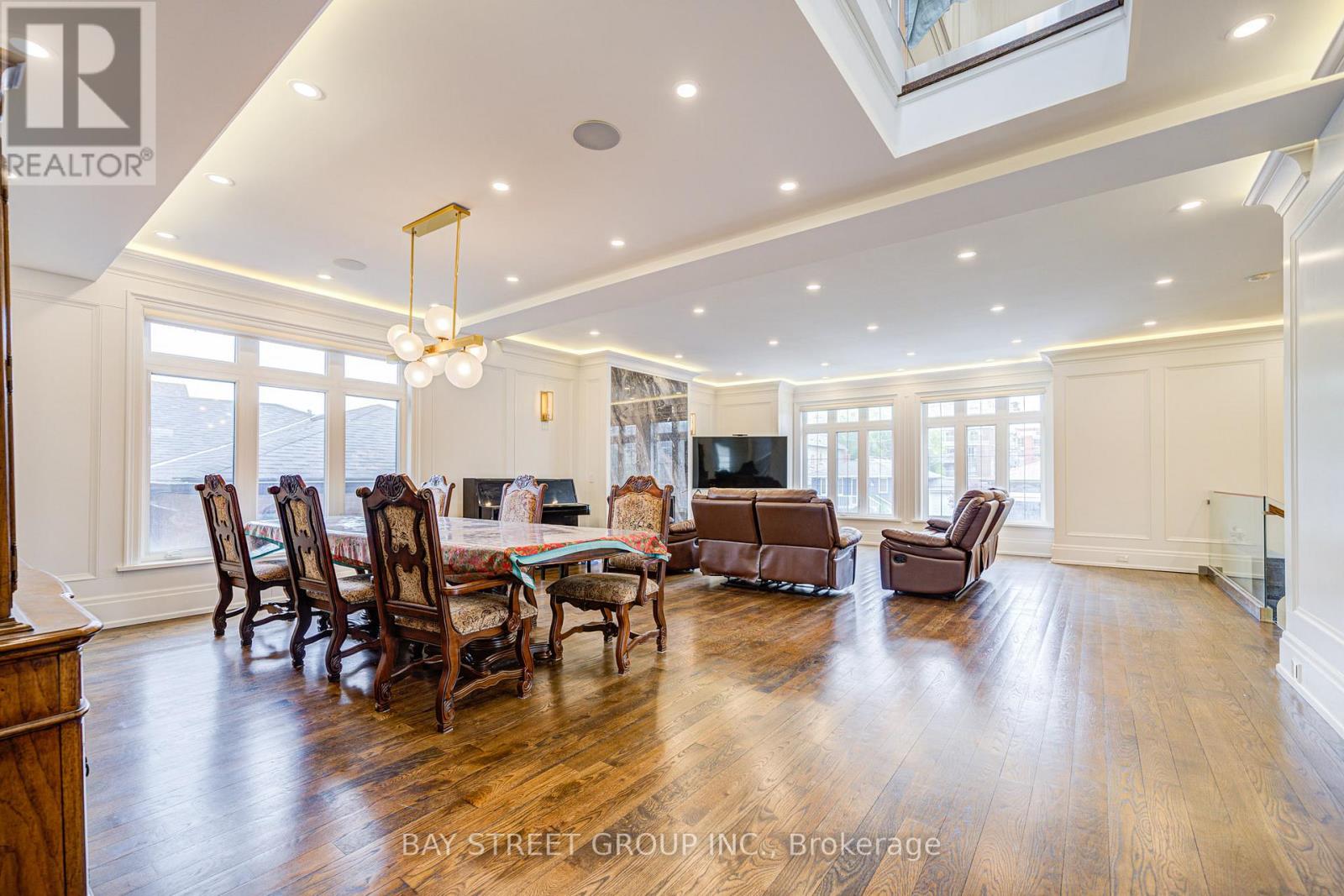 149 Alexis Boulevard, Toronto, Ontario  M3H 2R1 - Photo 8 - C12489364