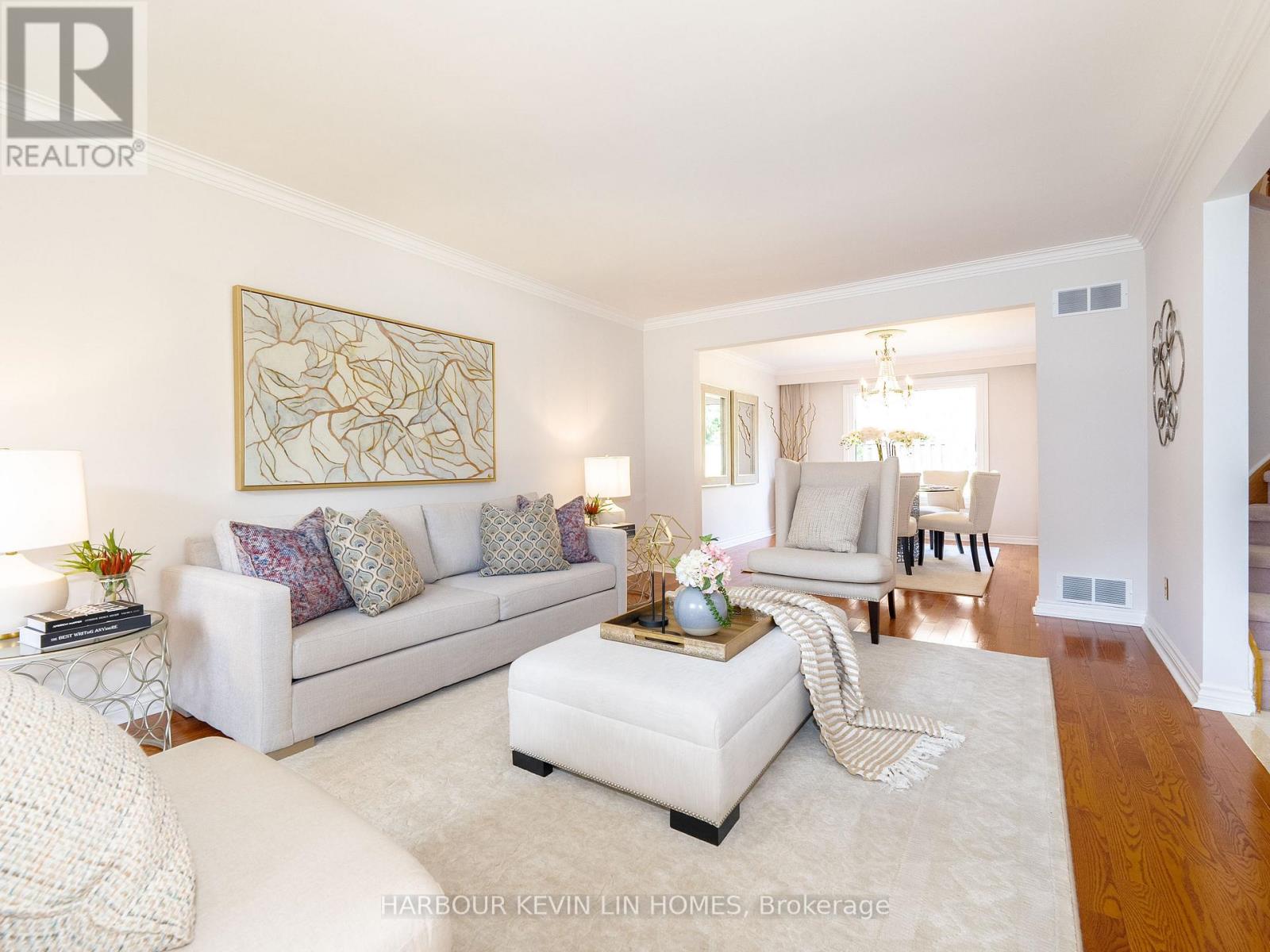 18 Whitman Street, Toronto (Newtonbrook East), Ontario  M2M 3H8 - Photo 11 - C12489388