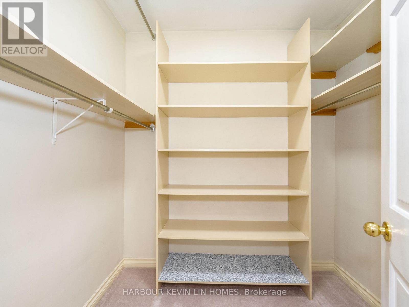 18 Whitman Street, Toronto (Newtonbrook East), Ontario  M2M 3H8 - Photo 32 - C12489388