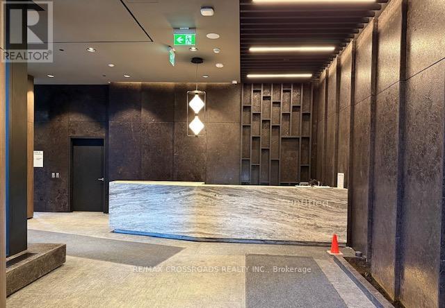 1214 - 120 Broadway Avenue, Toronto, Ontario  M4P 0E9 - Photo 3 - C12489396