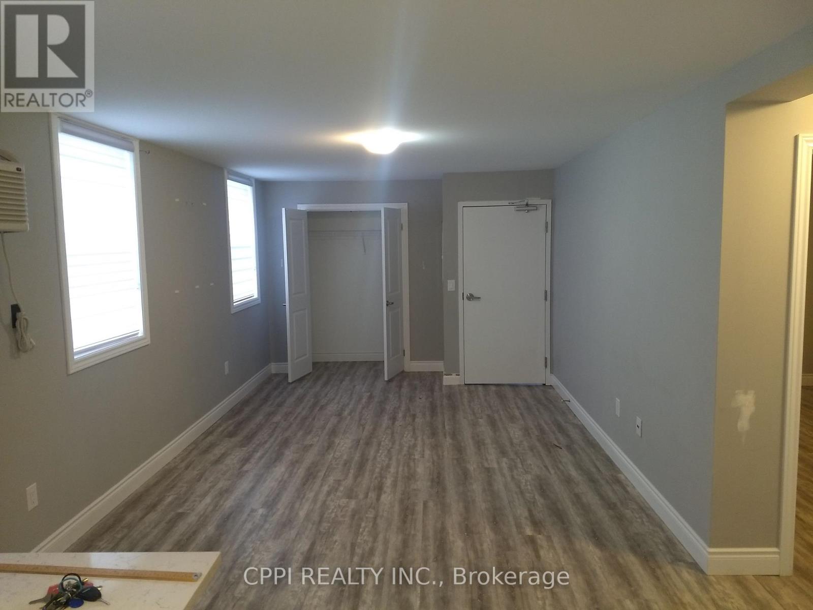 101 - 255 Tresane Street, Oshawa, Ontario  L1J 1T9 - Photo 2 - E12489378