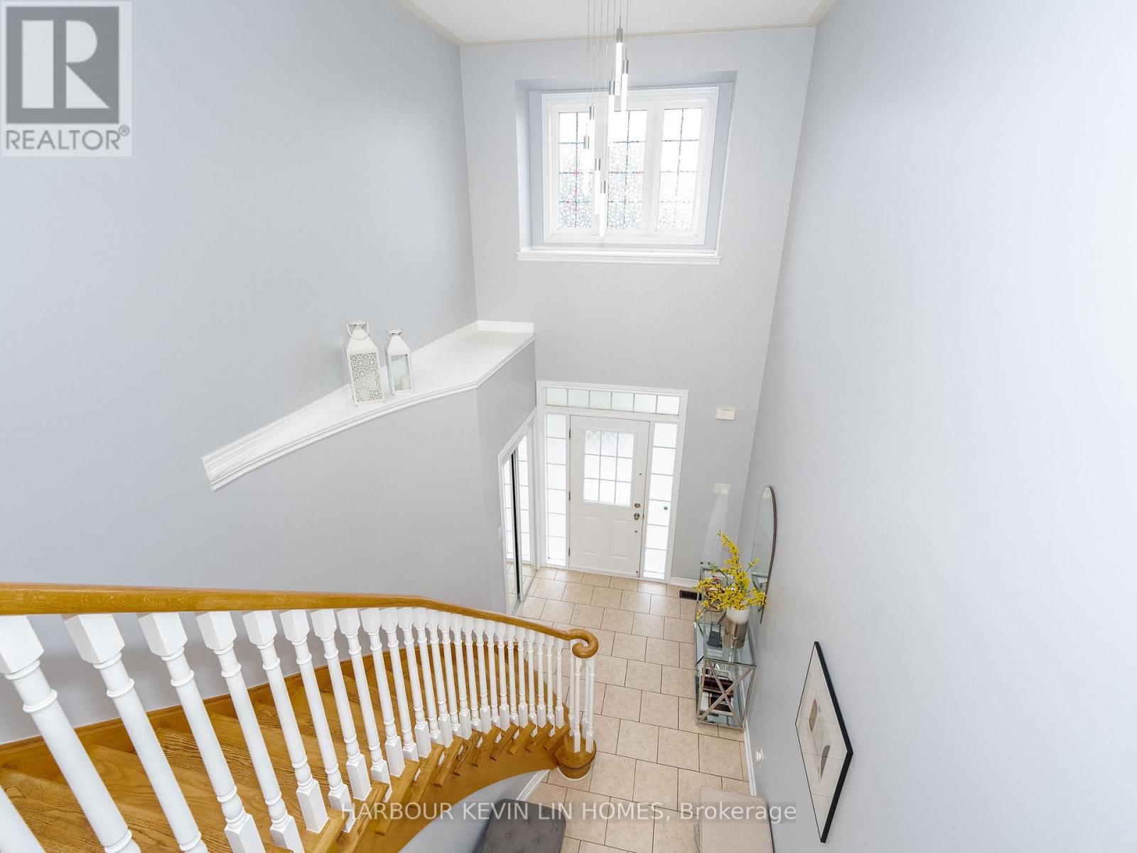 60 Seiffer Crescent, Richmond Hill, Ontario  L4E 0J2 - Photo 21 - N12489384