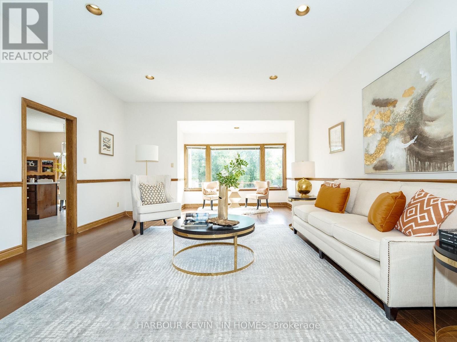 101 Leyburn Avenue, Richmond Hill, Ontario  L4C 0J6 - Photo 13 - N12489386