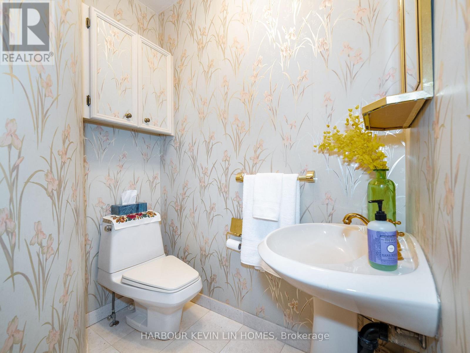 101 Leyburn Avenue, Richmond Hill, Ontario  L4C 0J6 - Photo 32 - N12489386