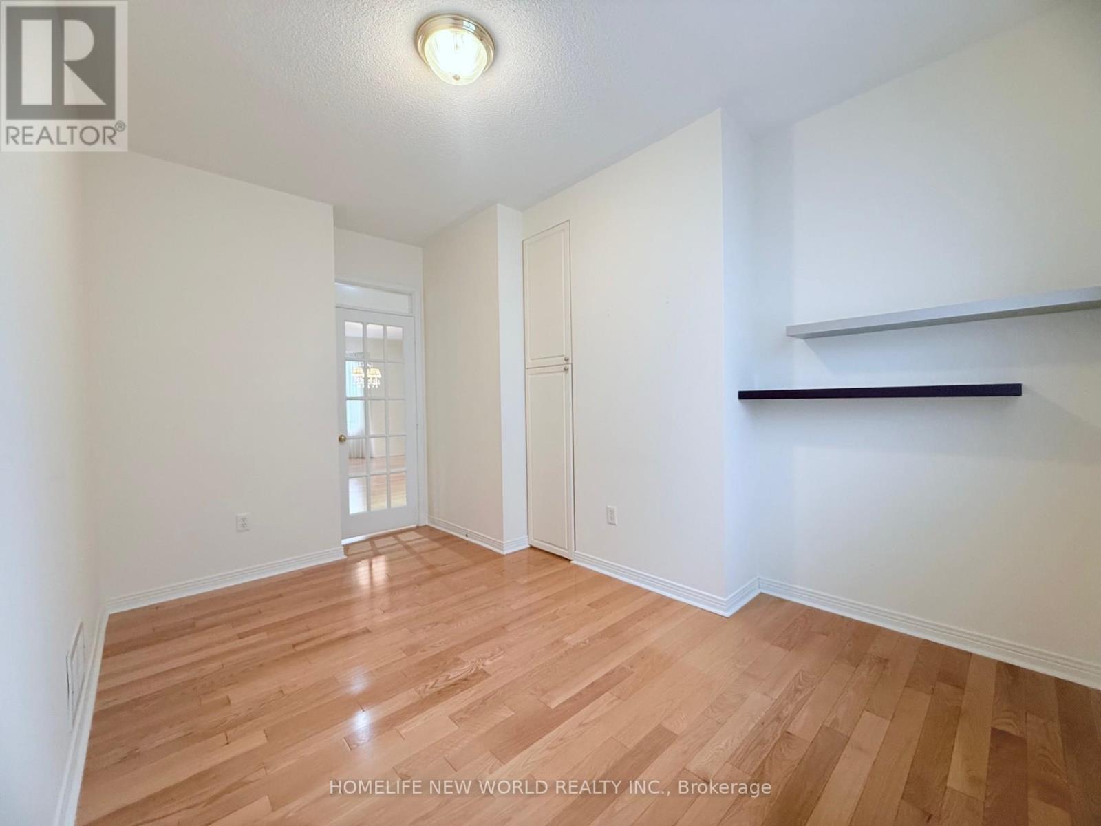 77 Burndenford Crescent, Markham, Ontario  L3P 7S9 - Photo 10 - N12489398