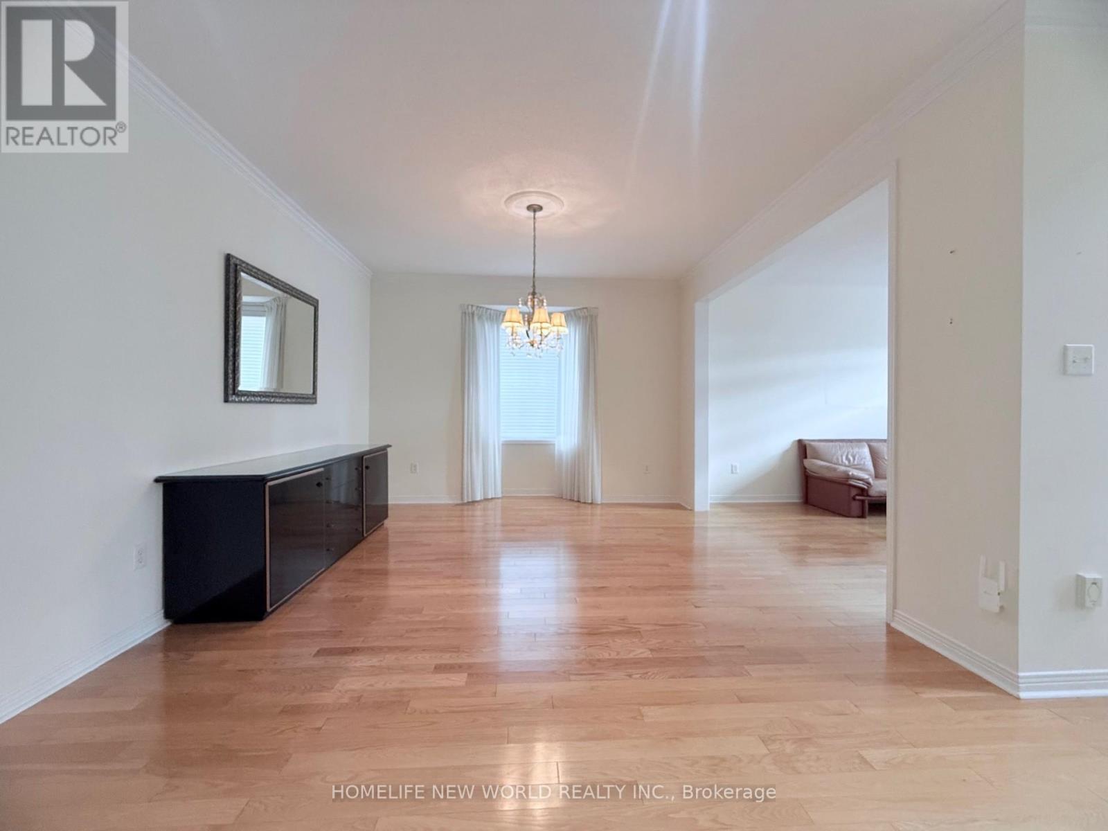 77 Burndenford Crescent, Markham, Ontario  L3P 7S9 - Photo 8 - N12489398