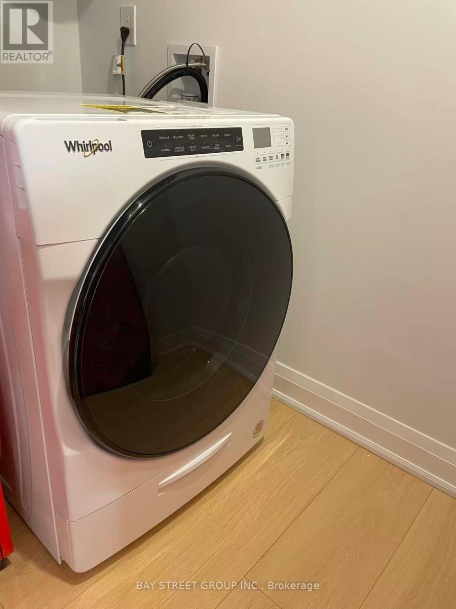 160 William Booth Avenue, Newmarket, Ontario  L3X 0K7 - Photo 21 - N12489414