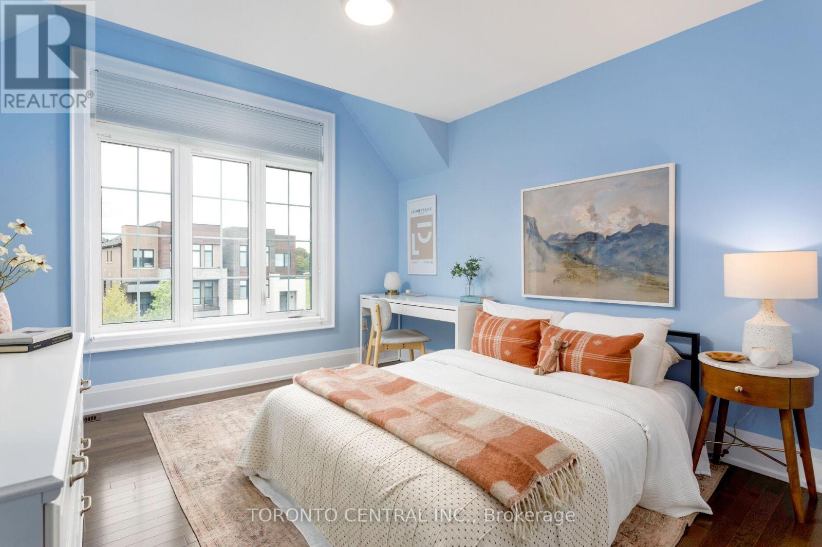 9 Chimney Swift Court, Toronto, Ontario  M9B 0C6 - Photo 25 - W12489362