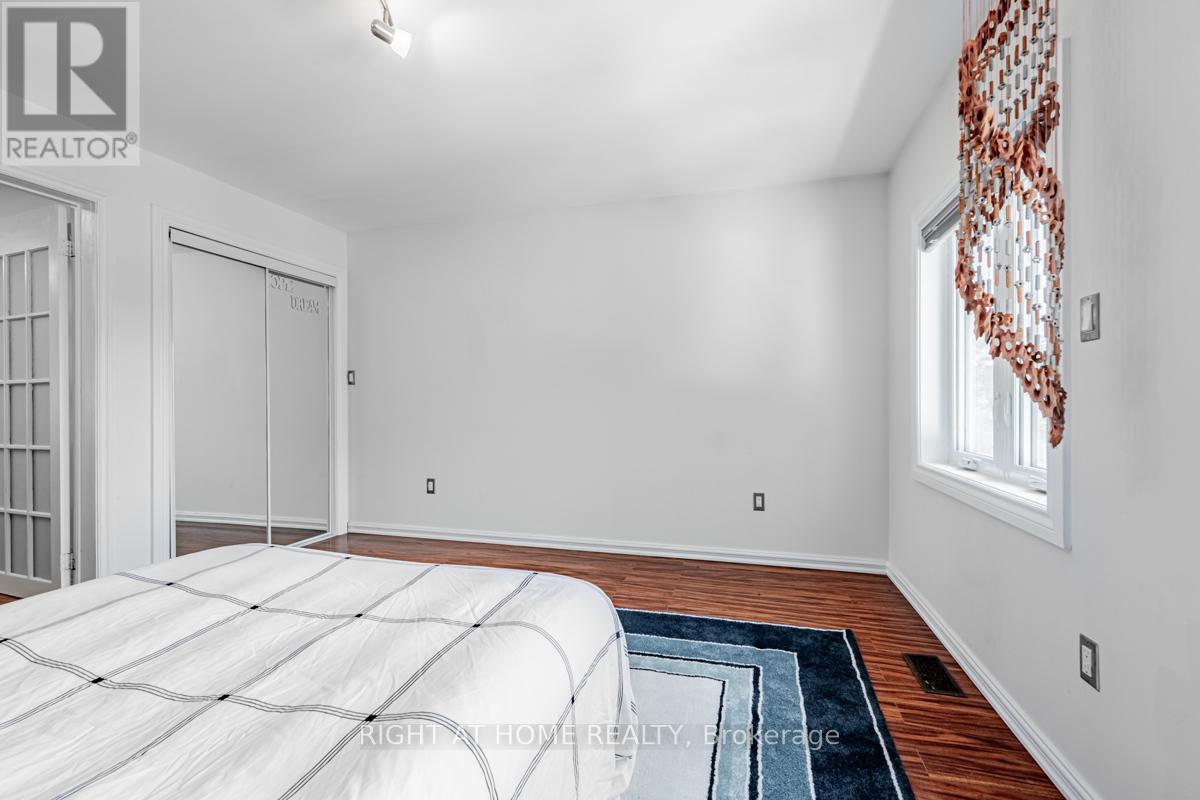 136 Avon Avenue, Toronto, Ontario  M6N 3W9 - Photo 25 - W12489372