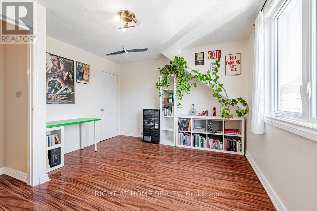 136 Avon Avenue, Toronto, Ontario  M6N 3W9 - Photo 27 - W12489372