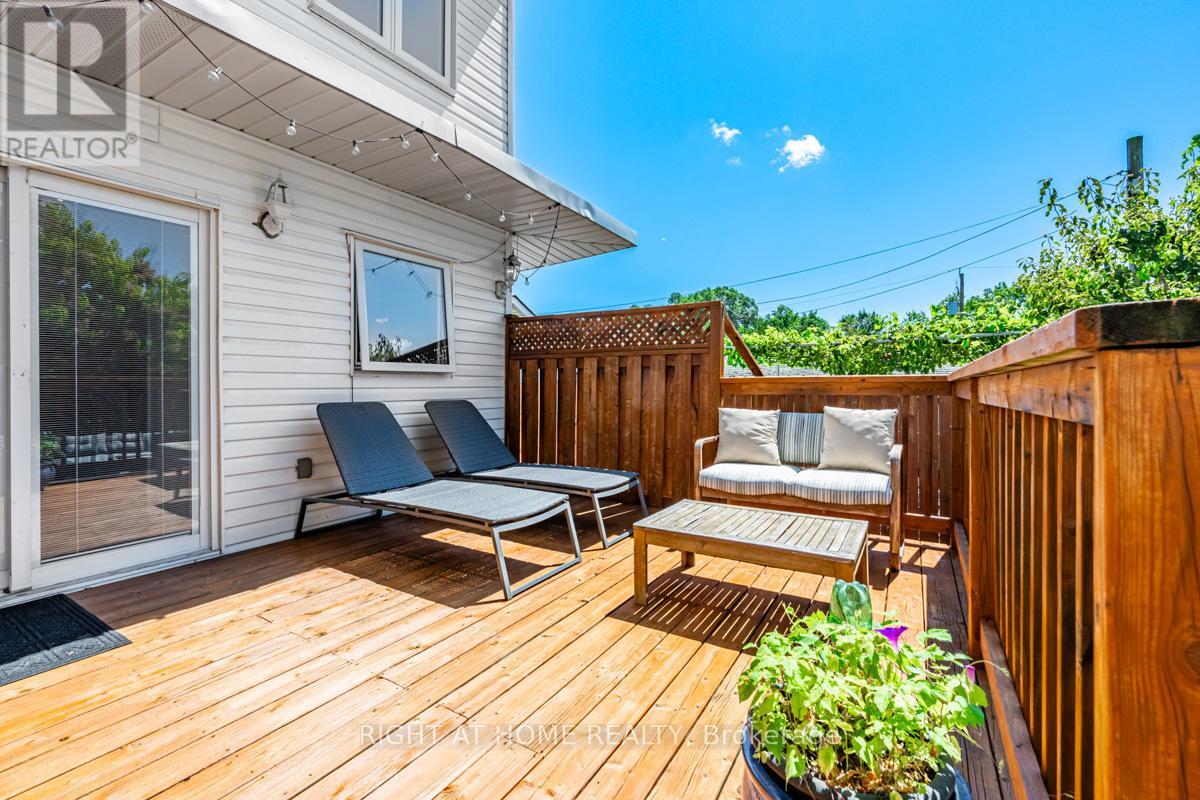 136 Avon Avenue, Toronto, Ontario  M6N 3W9 - Photo 36 - W12489372