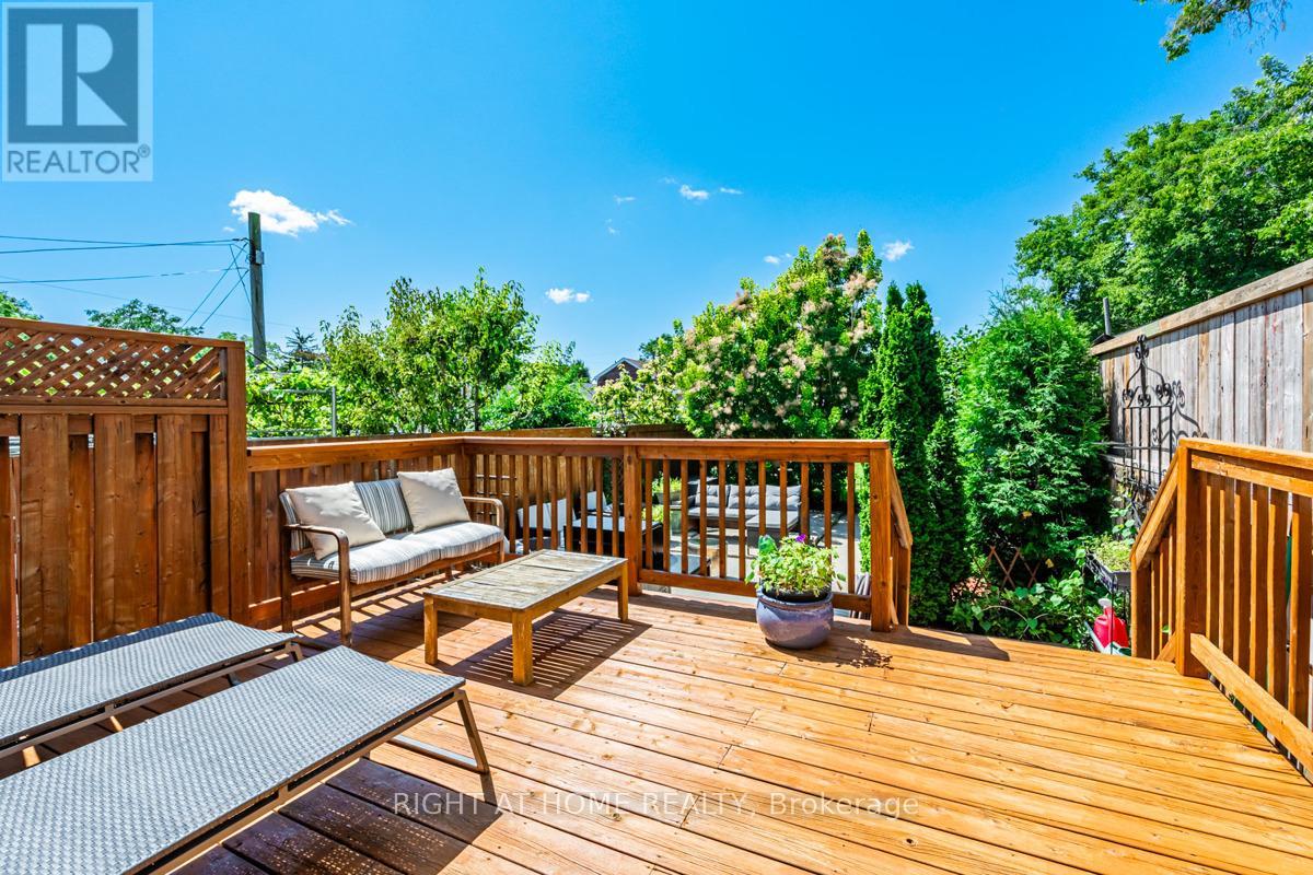 136 Avon Avenue, Toronto, Ontario  M6N 3W9 - Photo 37 - W12489372