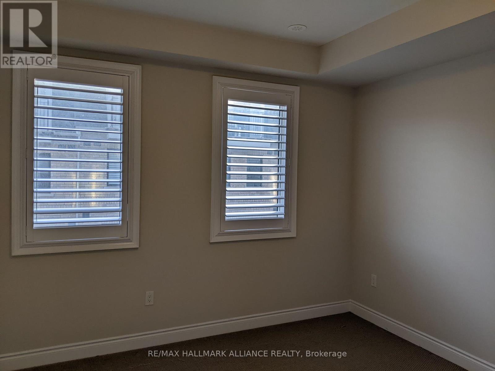 27 - 2184 Trafalgar Road, Oakville, Ontario  L6H 0N4 - Photo 16 - W12489402