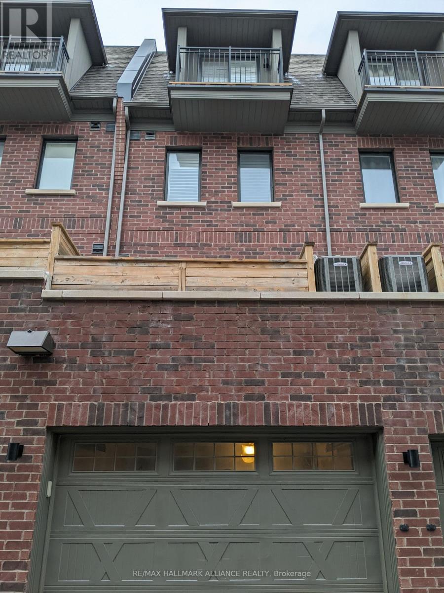 27 - 2184 Trafalgar Road, Oakville, Ontario  L6H 0N4 - Photo 2 - W12489402