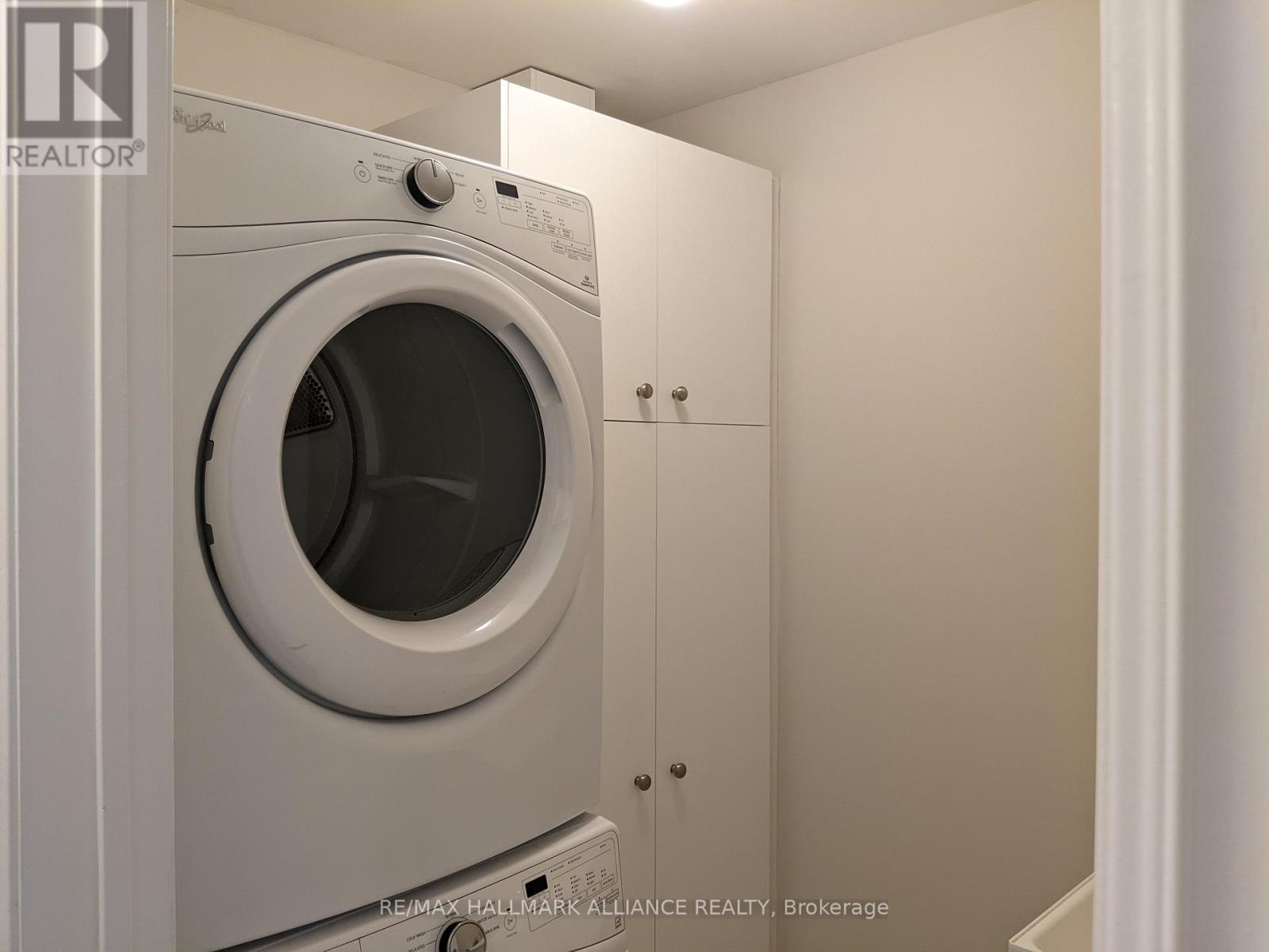 27 - 2184 Trafalgar Road, Oakville, Ontario  L6H 0N4 - Photo 20 - W12489402