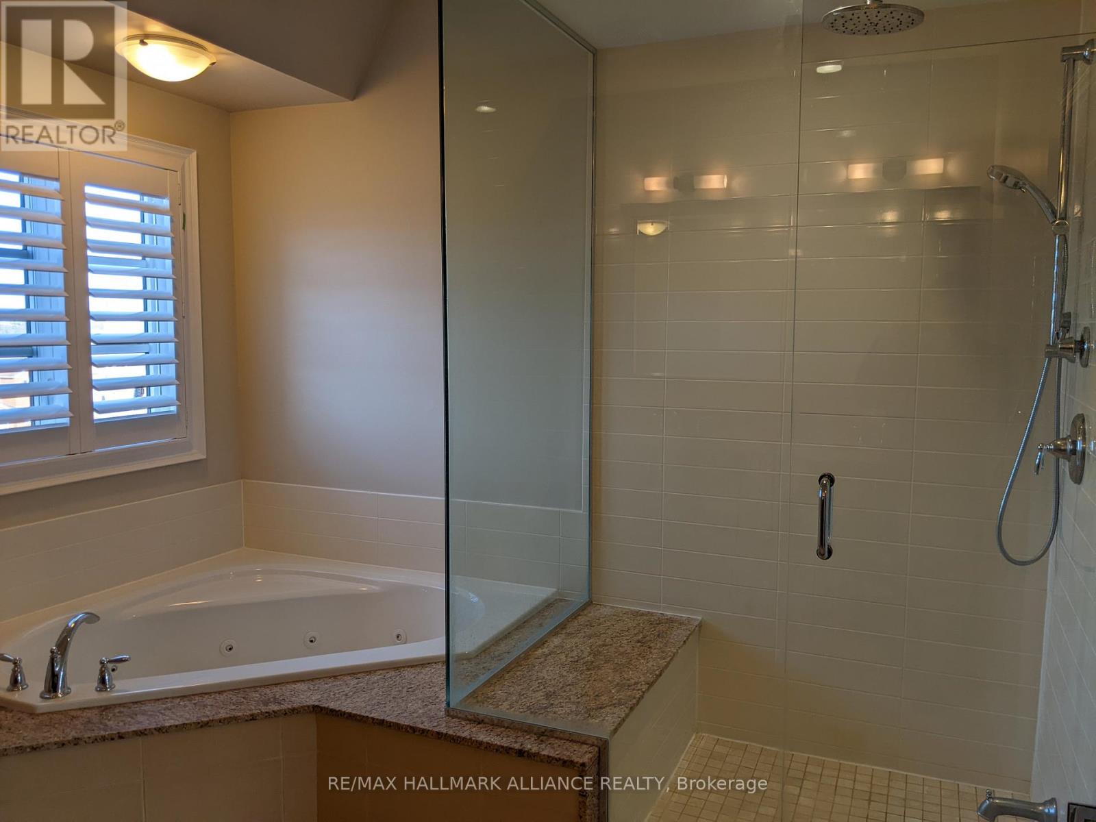 27 - 2184 Trafalgar Road, Oakville, Ontario  L6H 0N4 - Photo 34 - W12489402