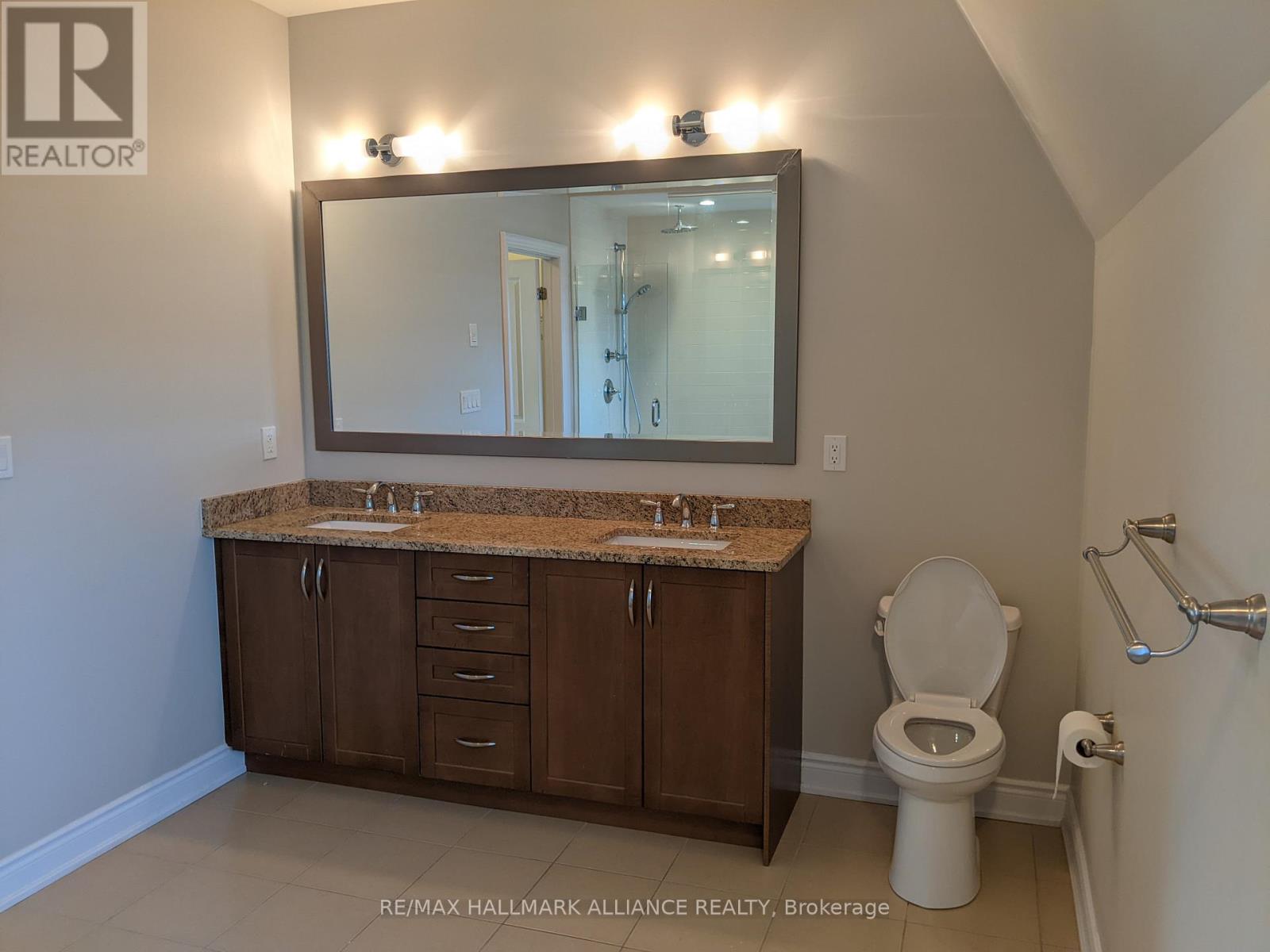 27 - 2184 Trafalgar Road, Oakville, Ontario  L6H 0N4 - Photo 35 - W12489402