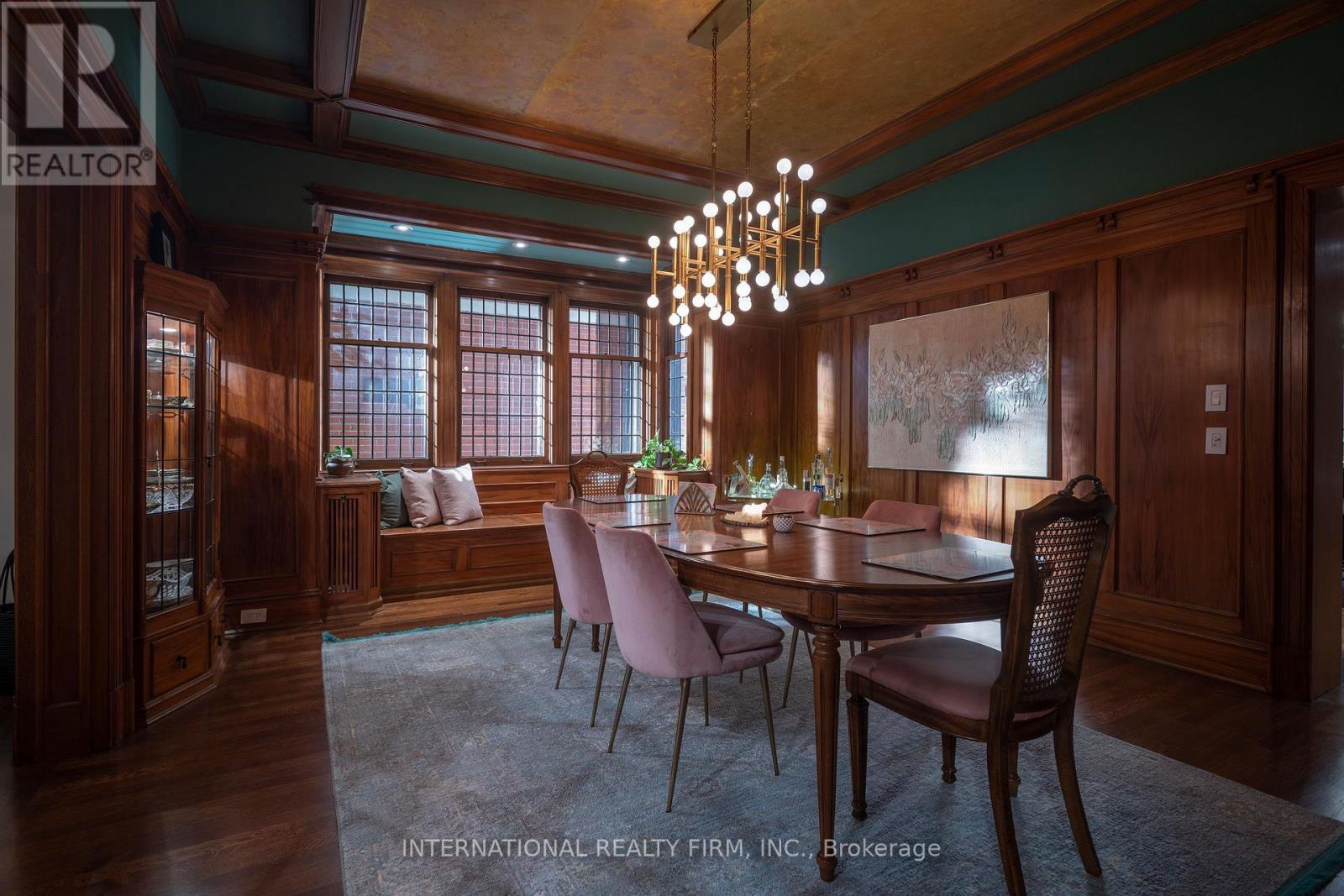 270 Indian Road, Toronto, Ontario  M6R 2X2 - Photo 11 - W12489418