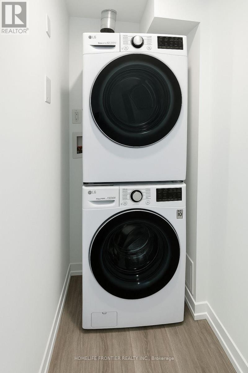 Basement - 651 Clover Park, Milton, Ontario  L9T 4T7 - Photo 4 - W12489422