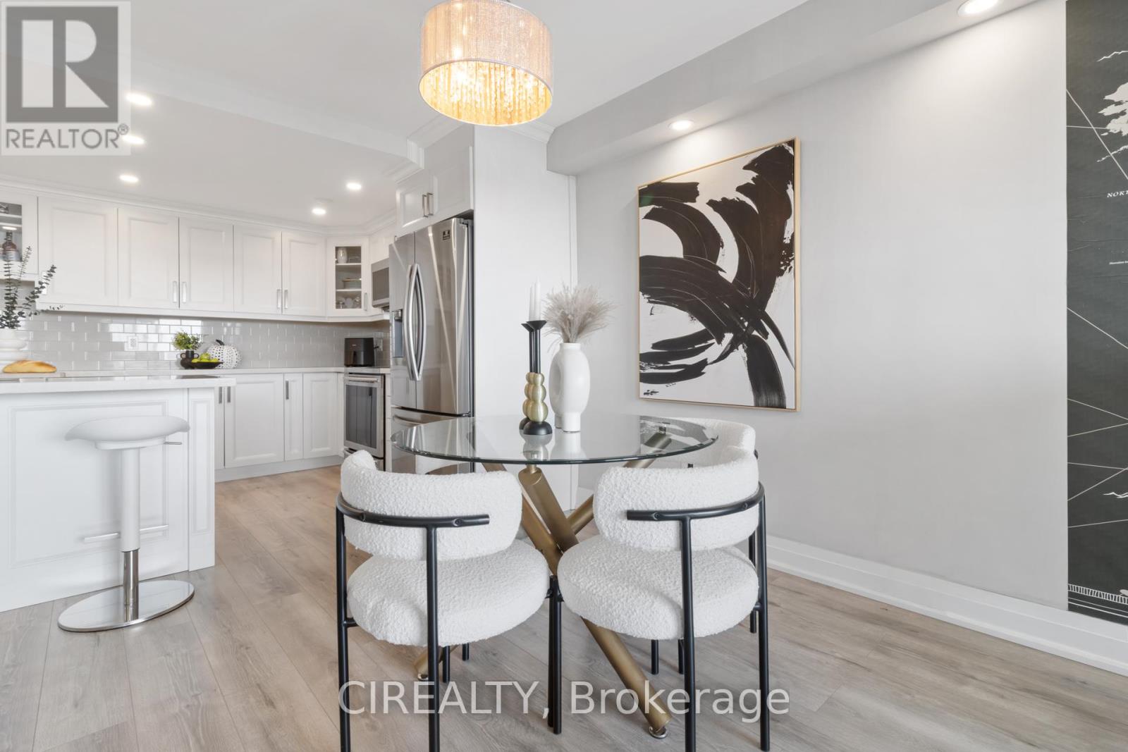 709 - 511 The West Mall, Toronto, Ontario  M9C 1G5 - Photo 15 - W12489426