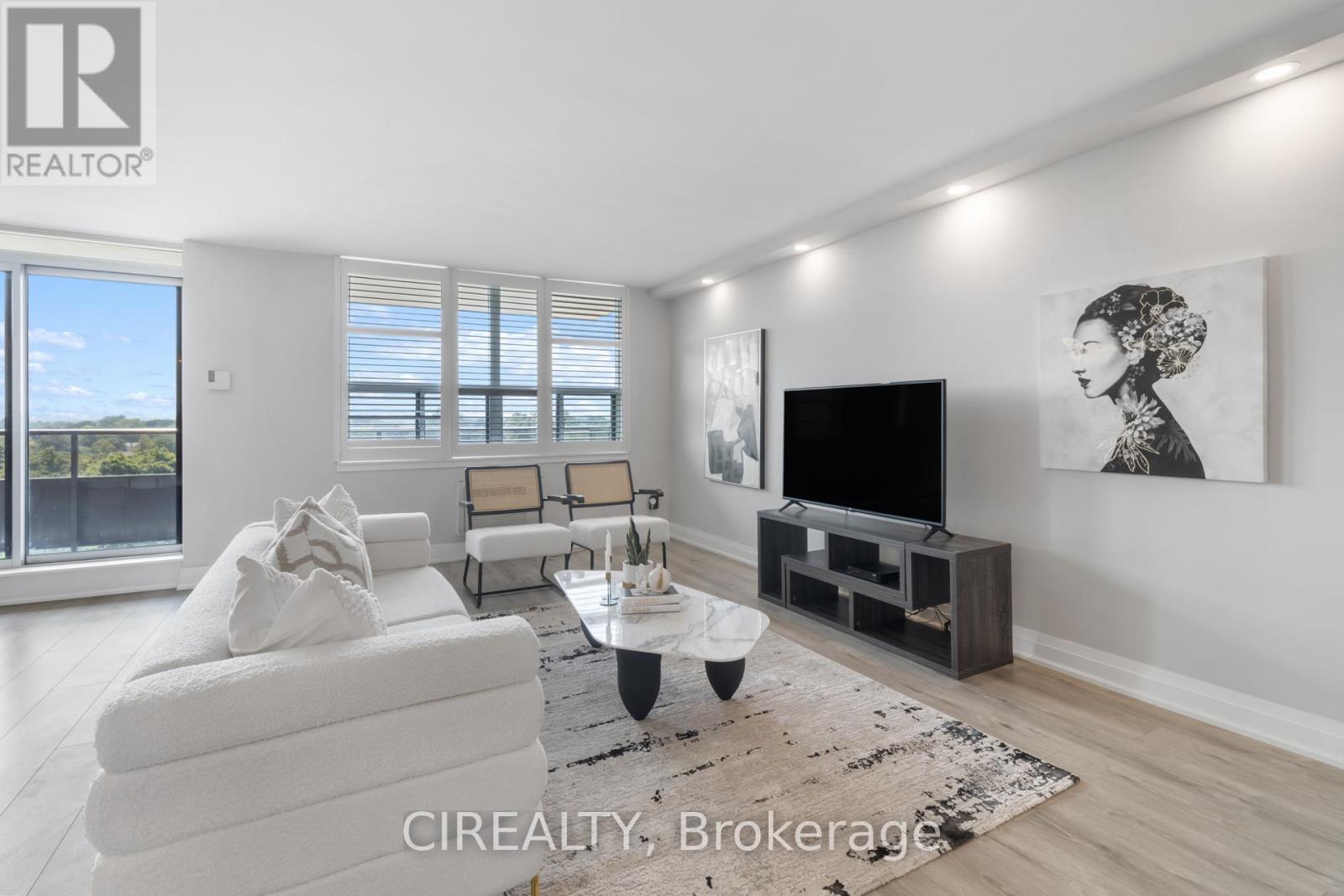 709 - 511 The West Mall, Toronto, Ontario  M9C 1G5 - Photo 17 - W12489426