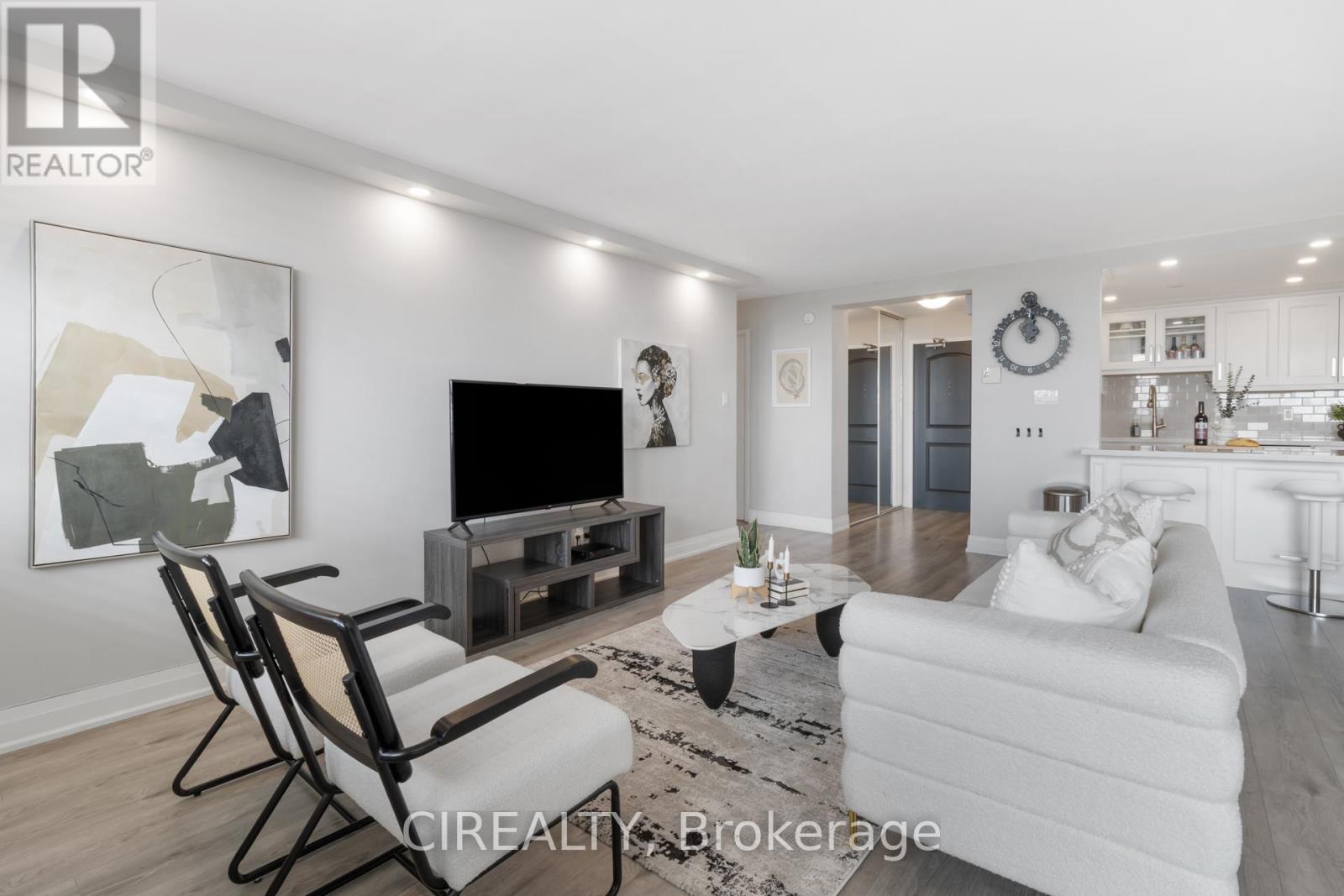 709 - 511 The West Mall, Toronto, Ontario  M9C 1G5 - Photo 18 - W12489426