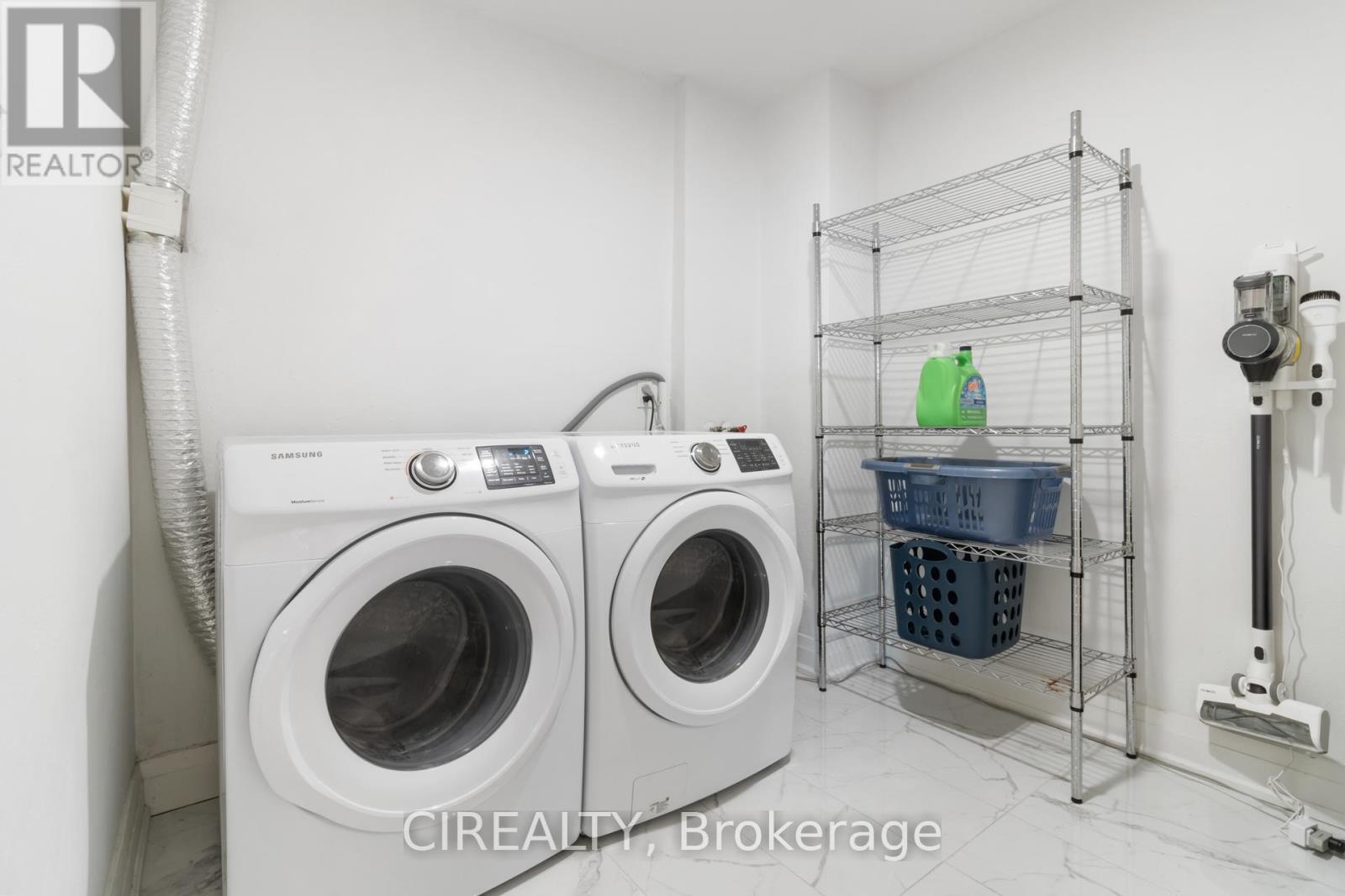 709 - 511 The West Mall, Toronto, Ontario  M9C 1G5 - Photo 32 - W12489426