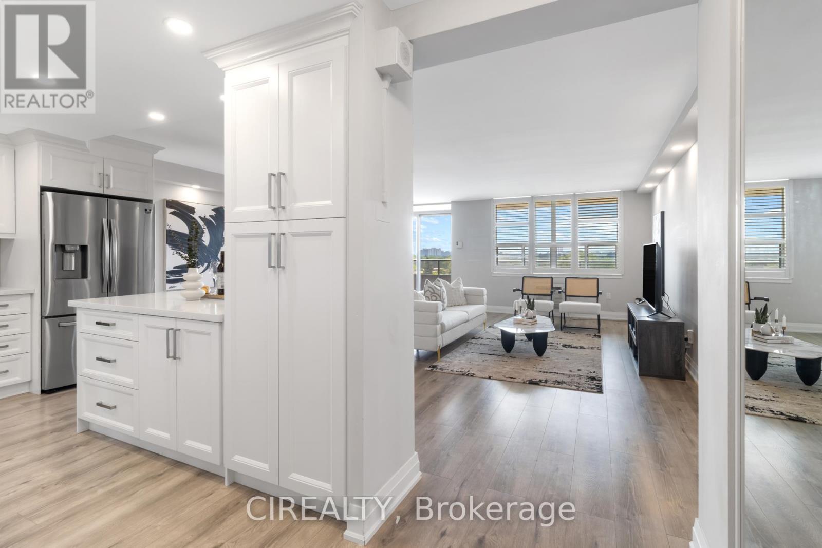 709 - 511 The West Mall, Toronto, Ontario  M9C 1G5 - Photo 6 - W12489426