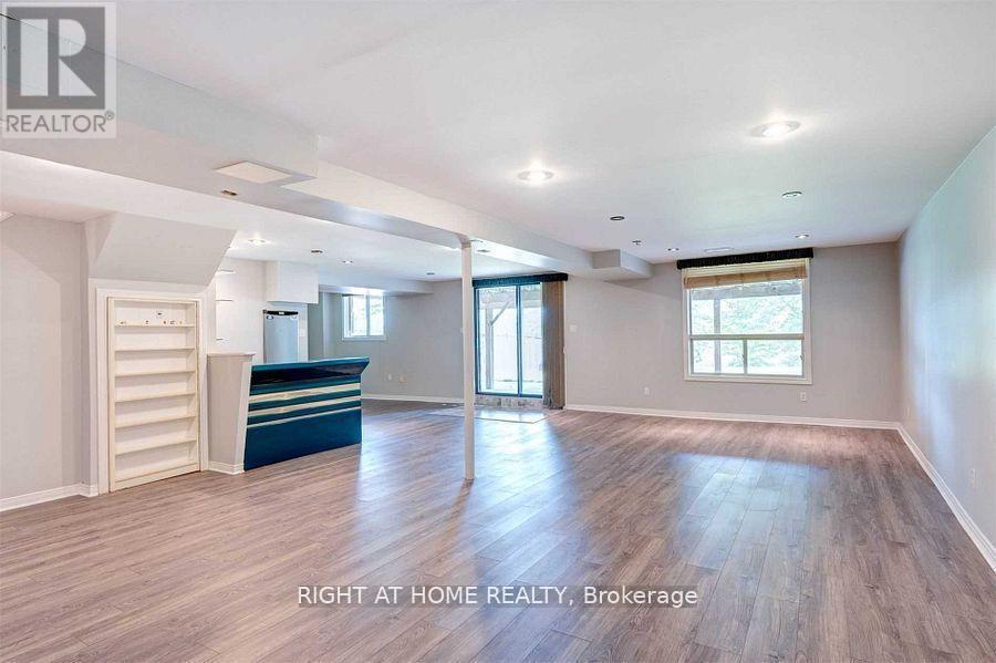 207 Kensit Avenue, Newmarket, Ontario  L3X 1S6 - Photo 24 - N12489468