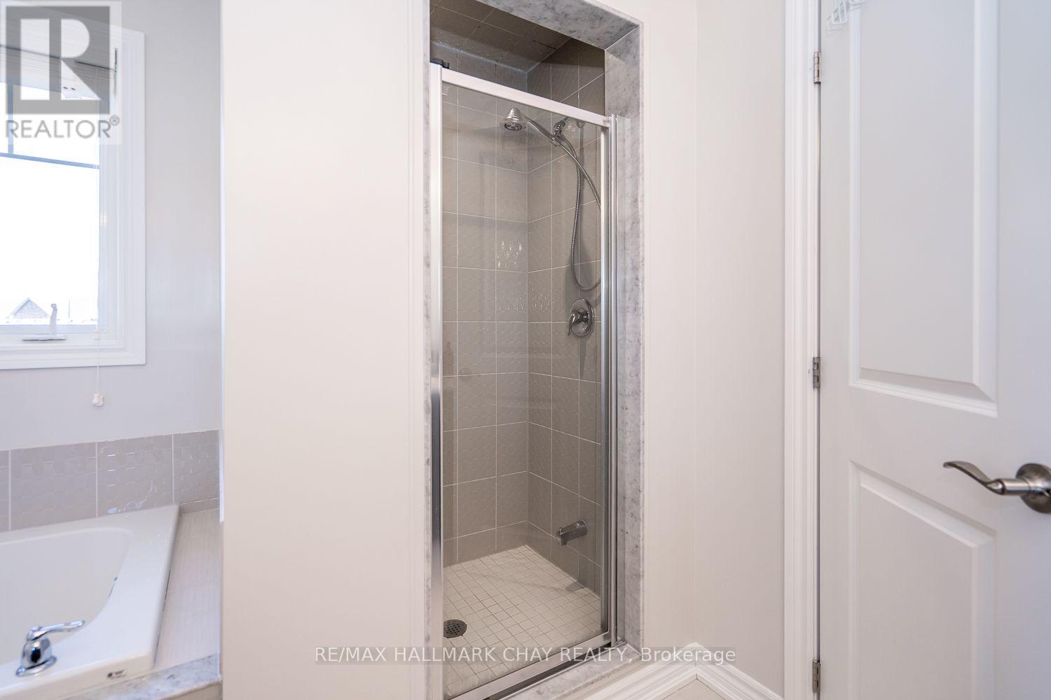 139 Knight Street, New Tecumseth, Ontario  L9R 0R5 - Photo 33 - N12489474