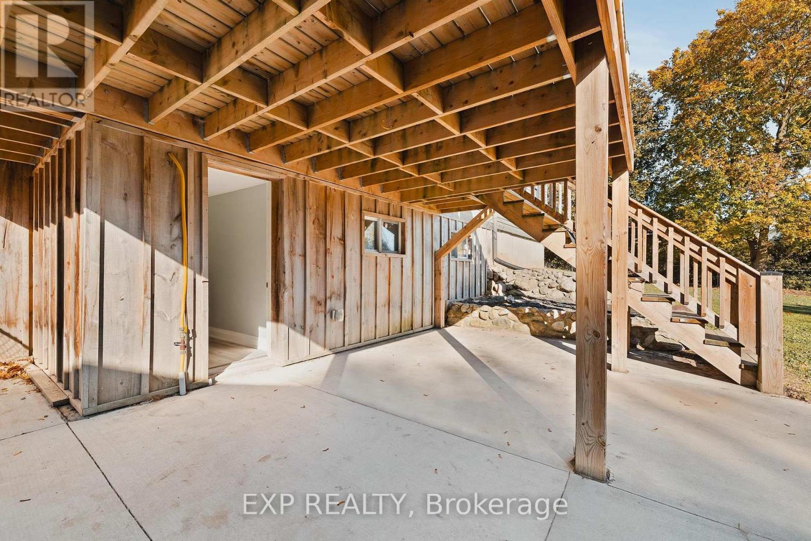 8 Talbot Street, Brant, Ontario  N0E 1R0 - Photo 35 - X12489424