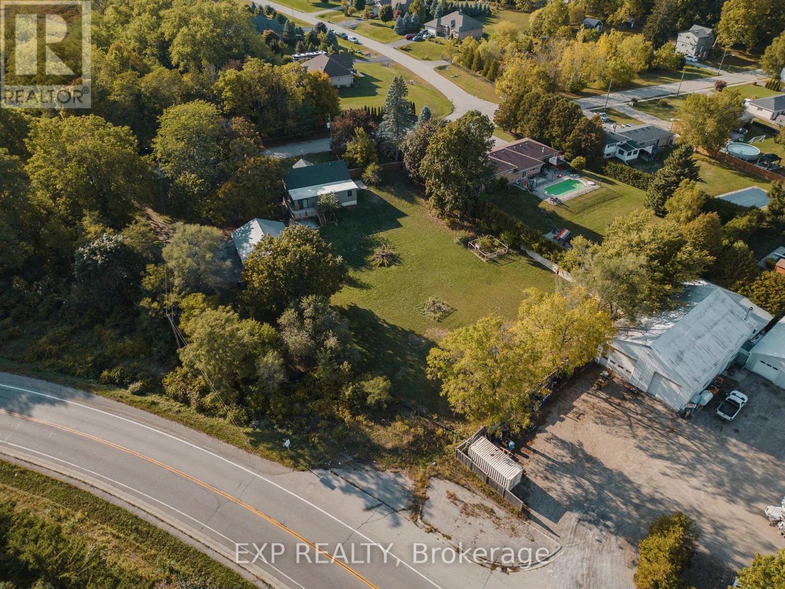 8 Talbot Street, Brant, Ontario  N0E 1R0 - Photo 46 - X12489424