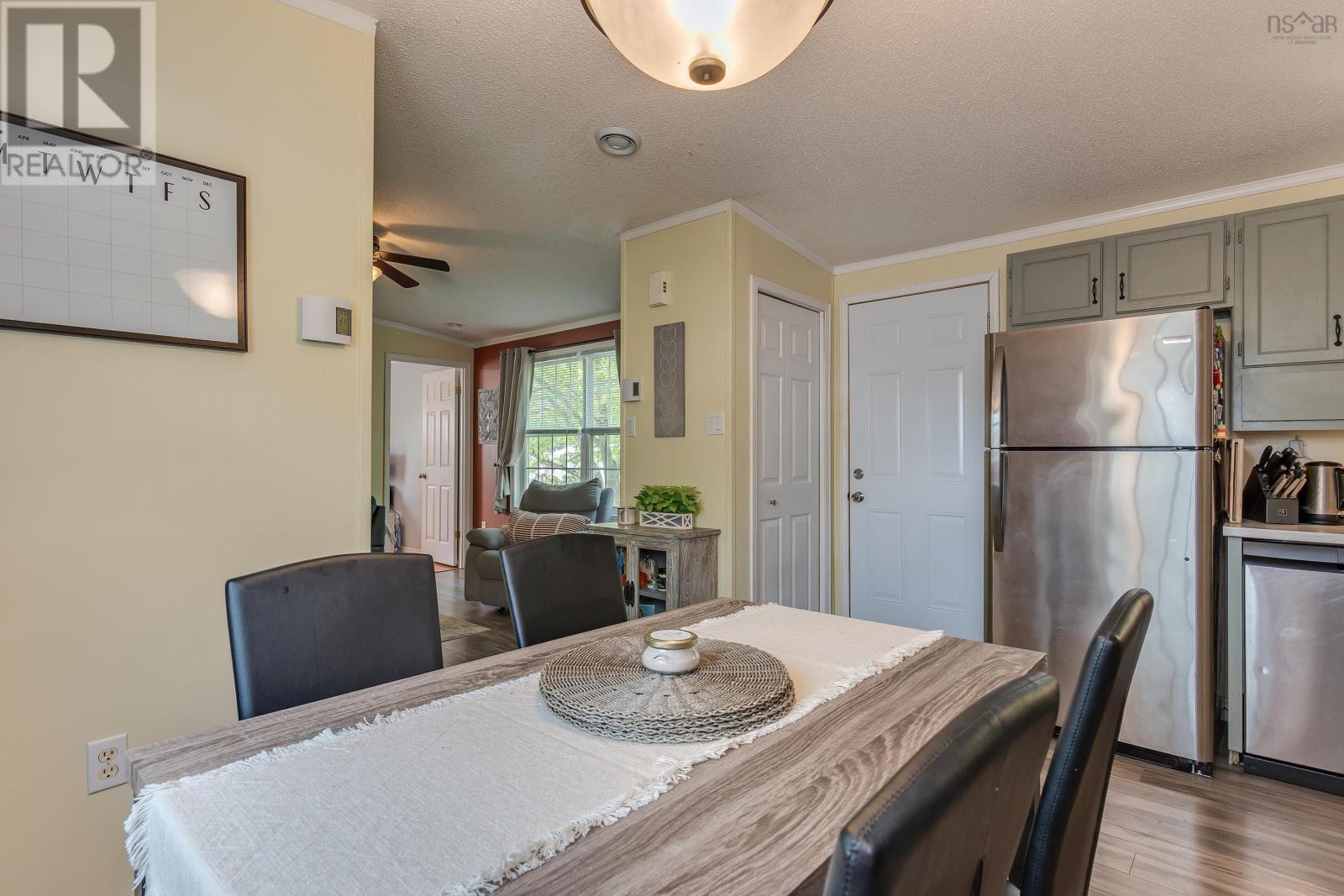 25 Champlain Avenue, Middle Sackville, Nova Scotia  B4E 3B2 - Photo 7 - 202518404