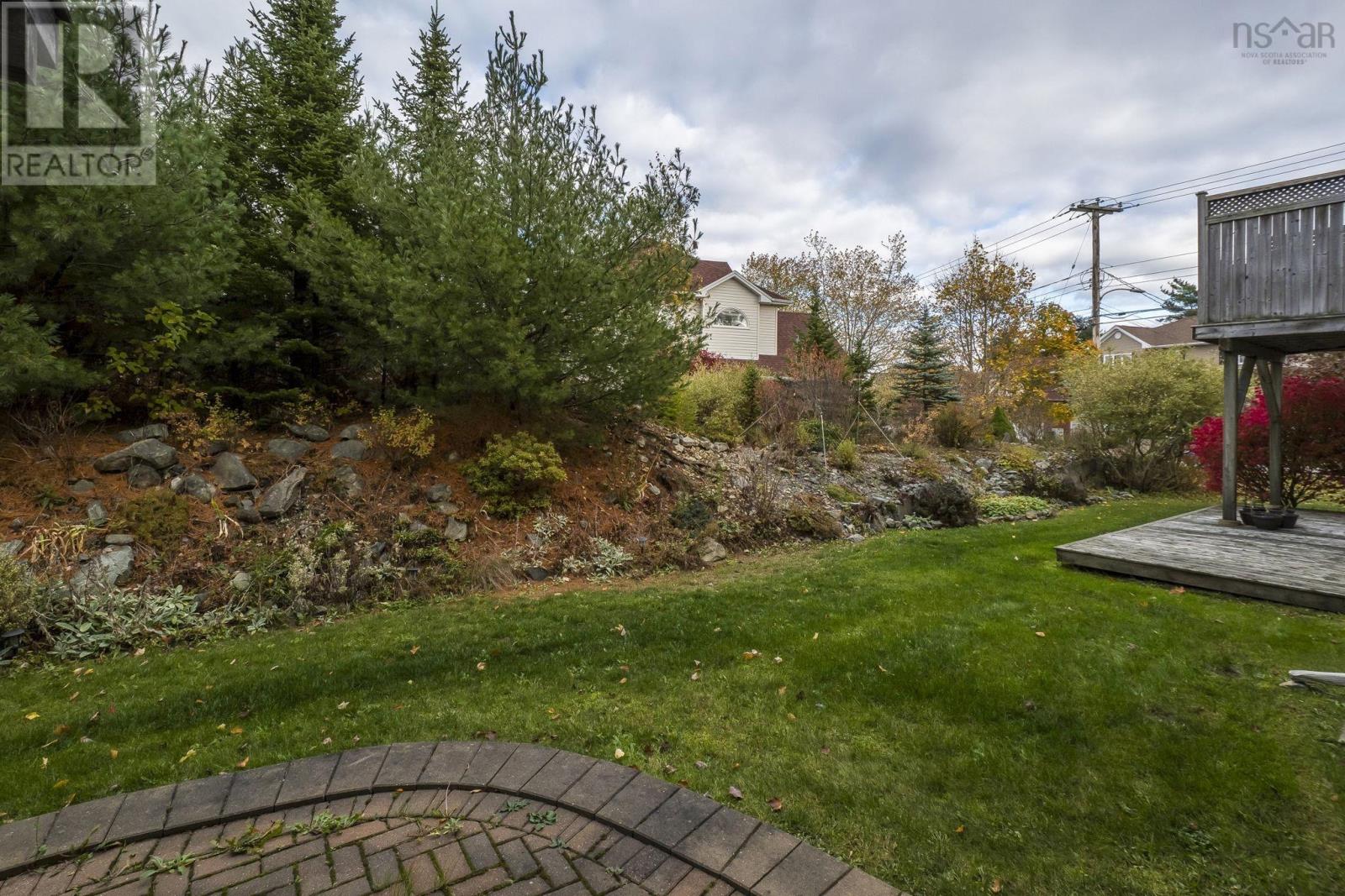 11 Kirkwood Court, Bedford, Nova Scotia  B4A 0A9 - Photo 36 - 202526810