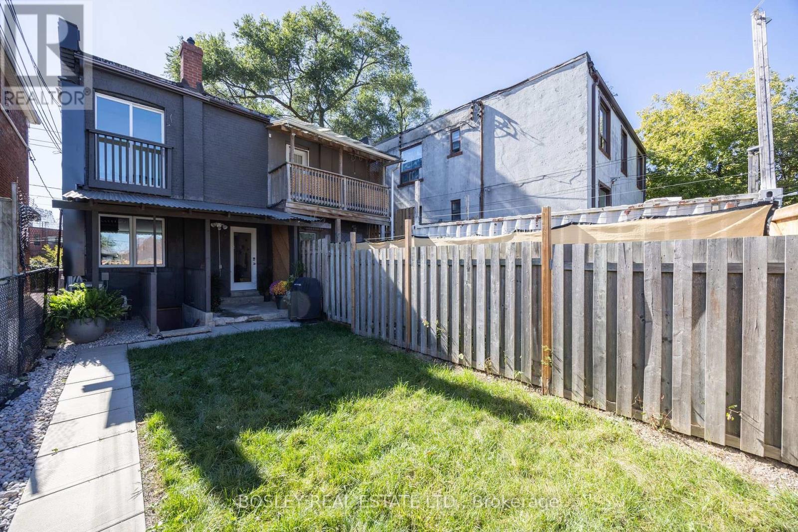 1007 Weston Road, Toronto, Ontario  M6N 3R9 - Photo 30 - W12489452